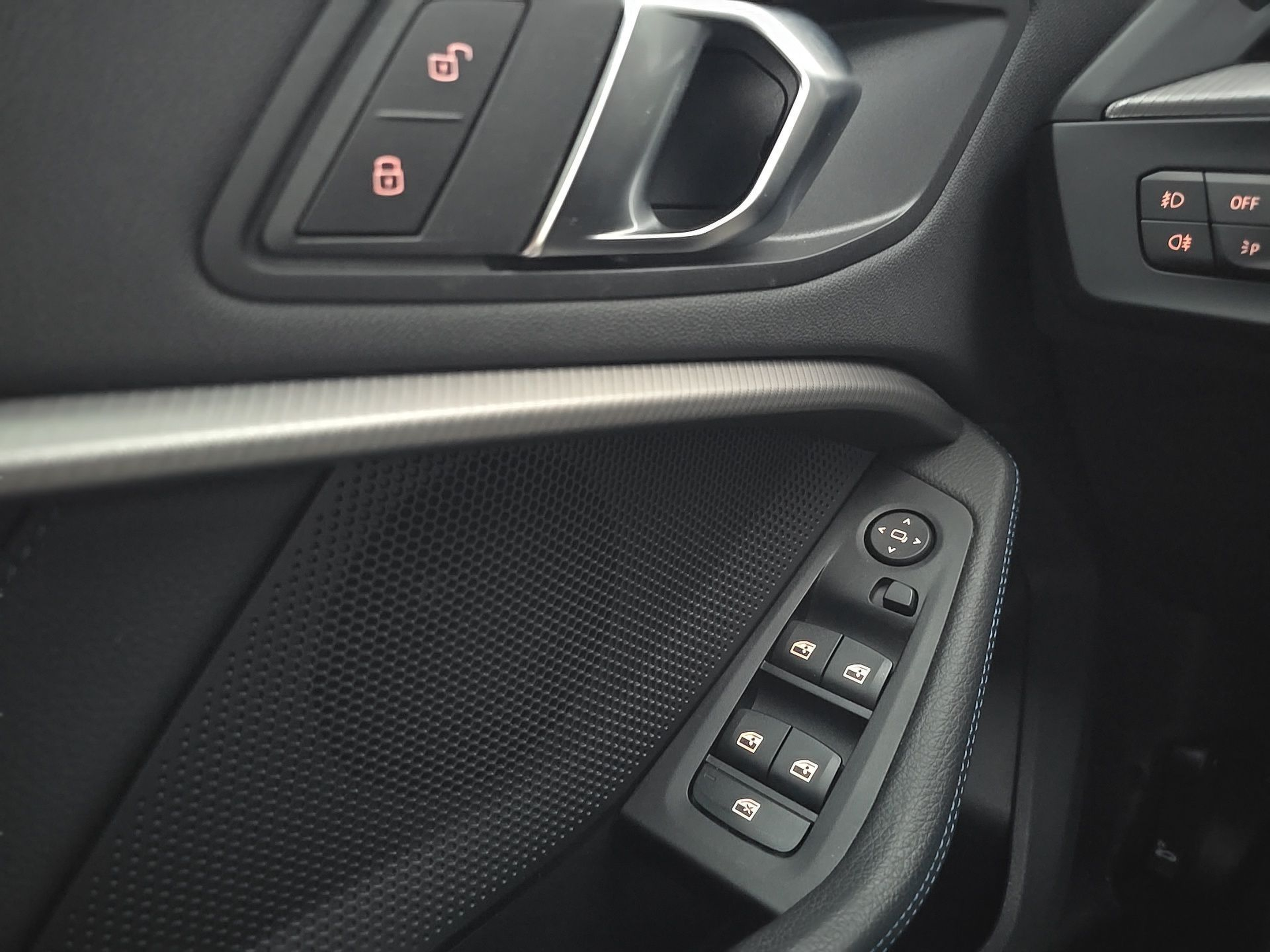 BMW Série 2 216d Gran Coupe color Gris. Año 2024. 85KW(116CV). Diesel. En concesionario Caetano Santa Maria da Feira de Santa Maria da Feira