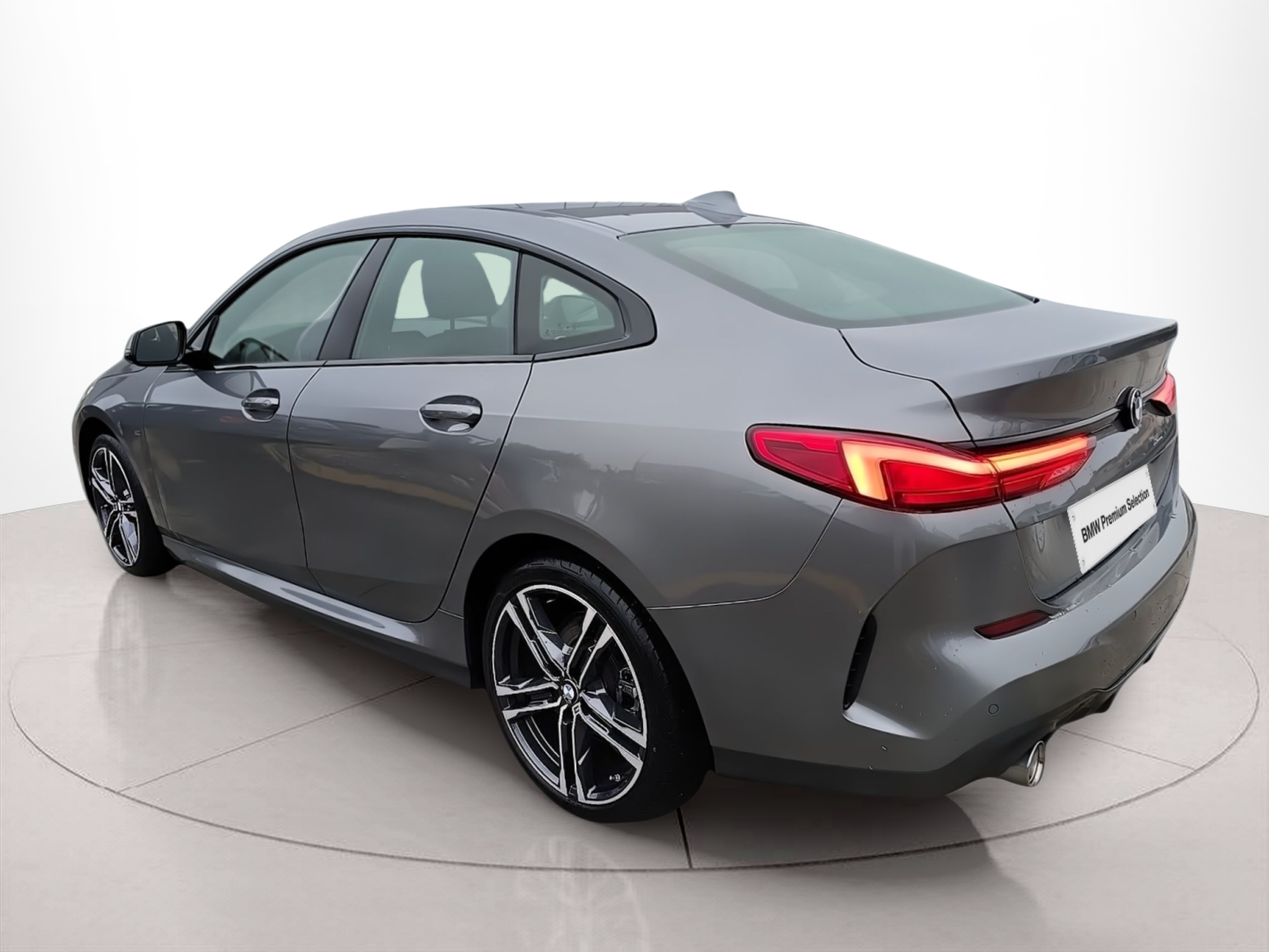 BMW Série 2 216d Gran Coupe color Gris. Año 2024. 85KW(116CV). Diesel. En concesionario Caetano Santa Maria da Feira de Santa Maria da Feira