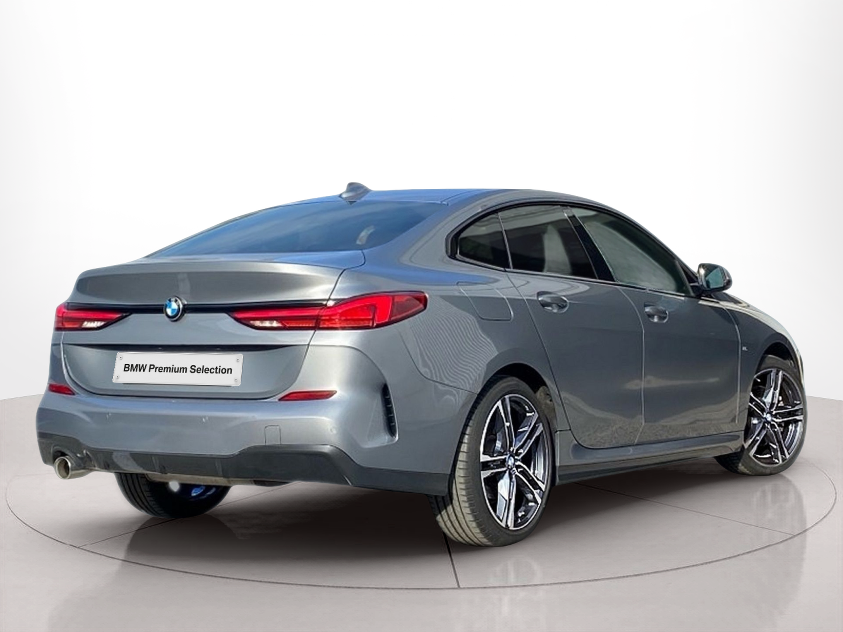 BMW Série 2 216d Gran Coupe color Gris. Año 2024. 85KW(116CV). Diesel. En concesionario Caetano Baviera Cascais de Cascais