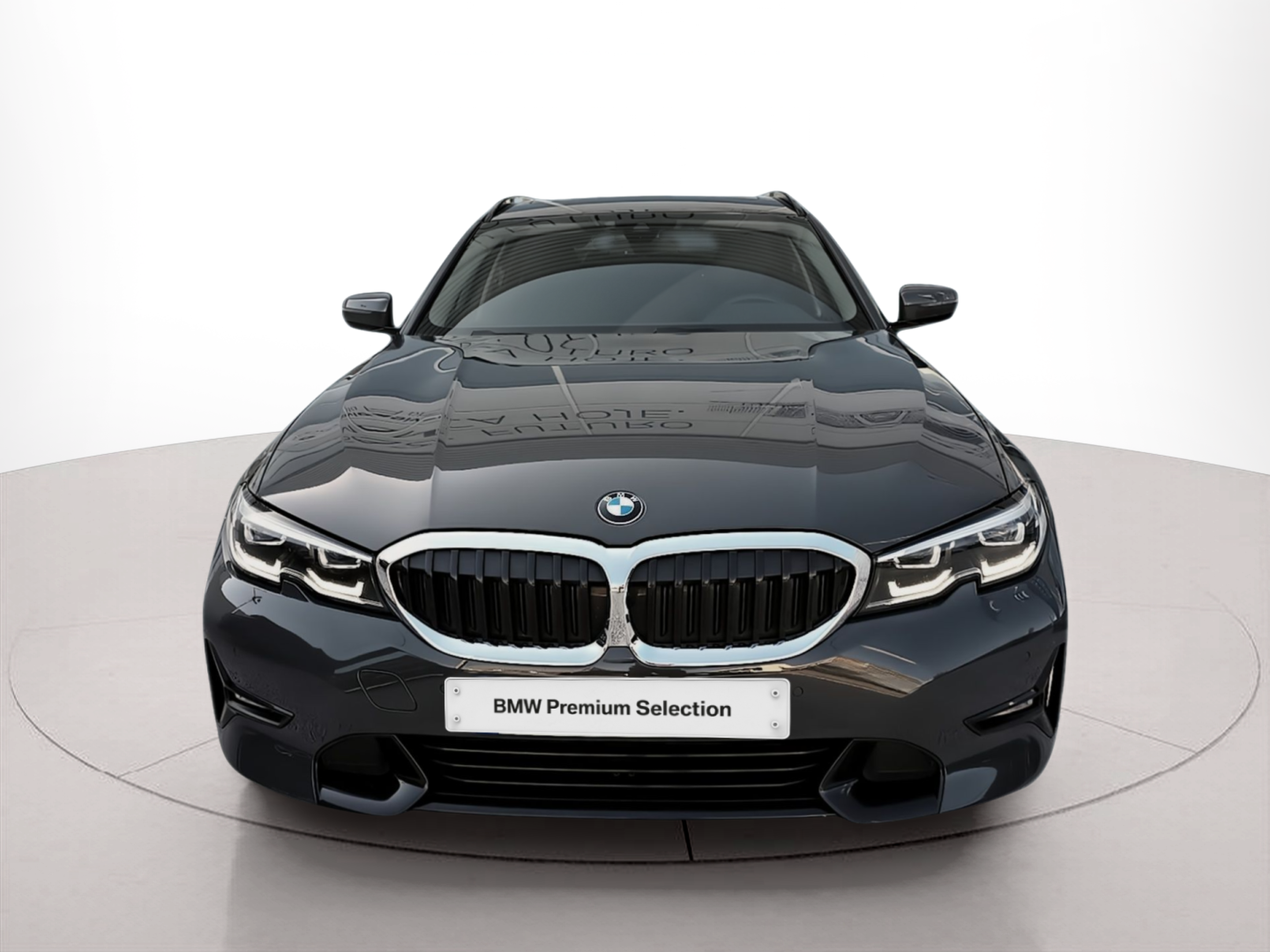 Fotos de BMW Série 3 320d Touring color Gris. Año 2020. 140KW(190CV). Diesel. En concesionario Caetano Santa Maria da Feira de Santa Maria da Feira