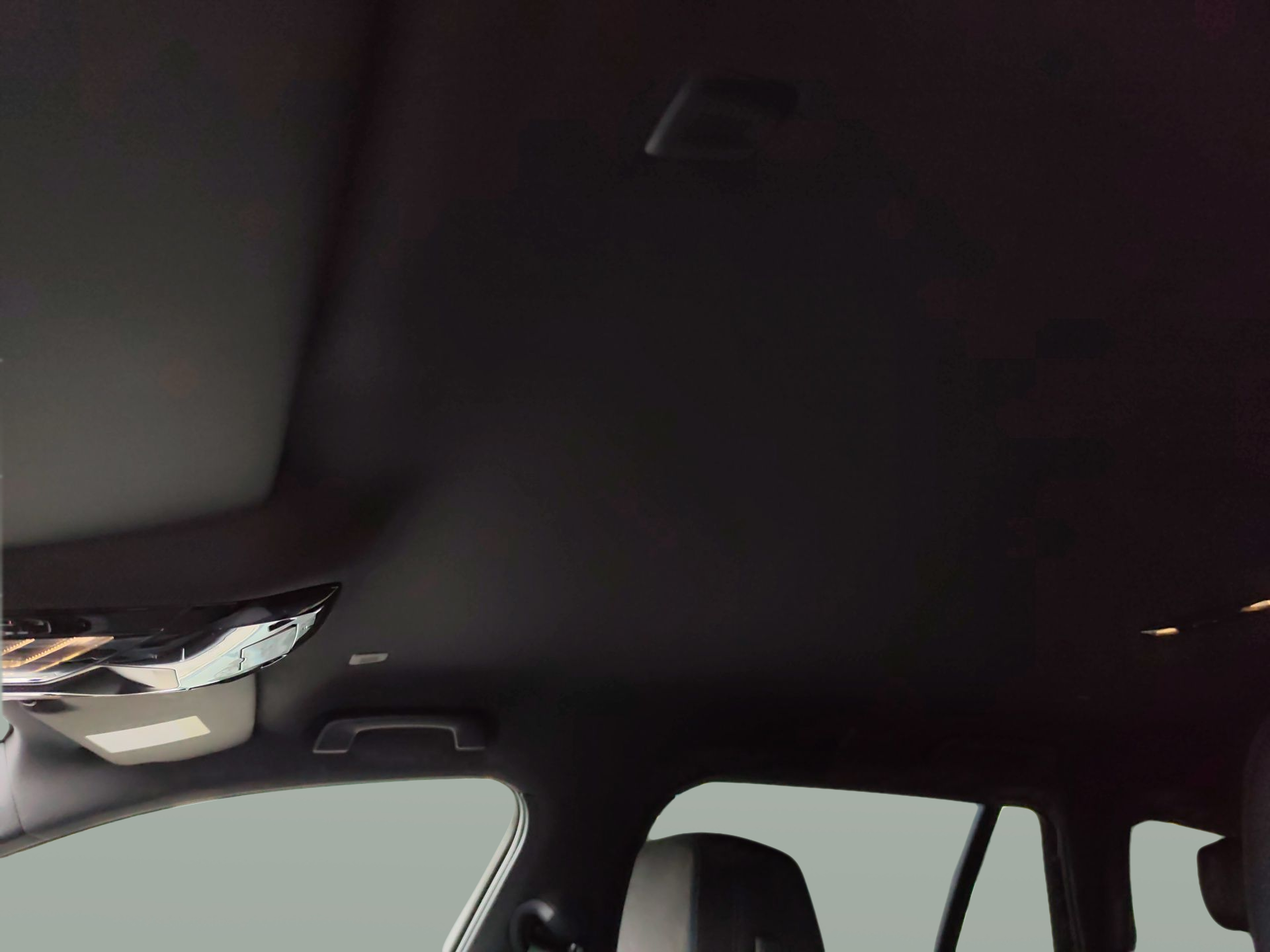 BMW Série 5 520d Touring color Negro. Año 2025. 145KW(197CV). Diesel. En concesionario Caetano Aveiro de Aveiro