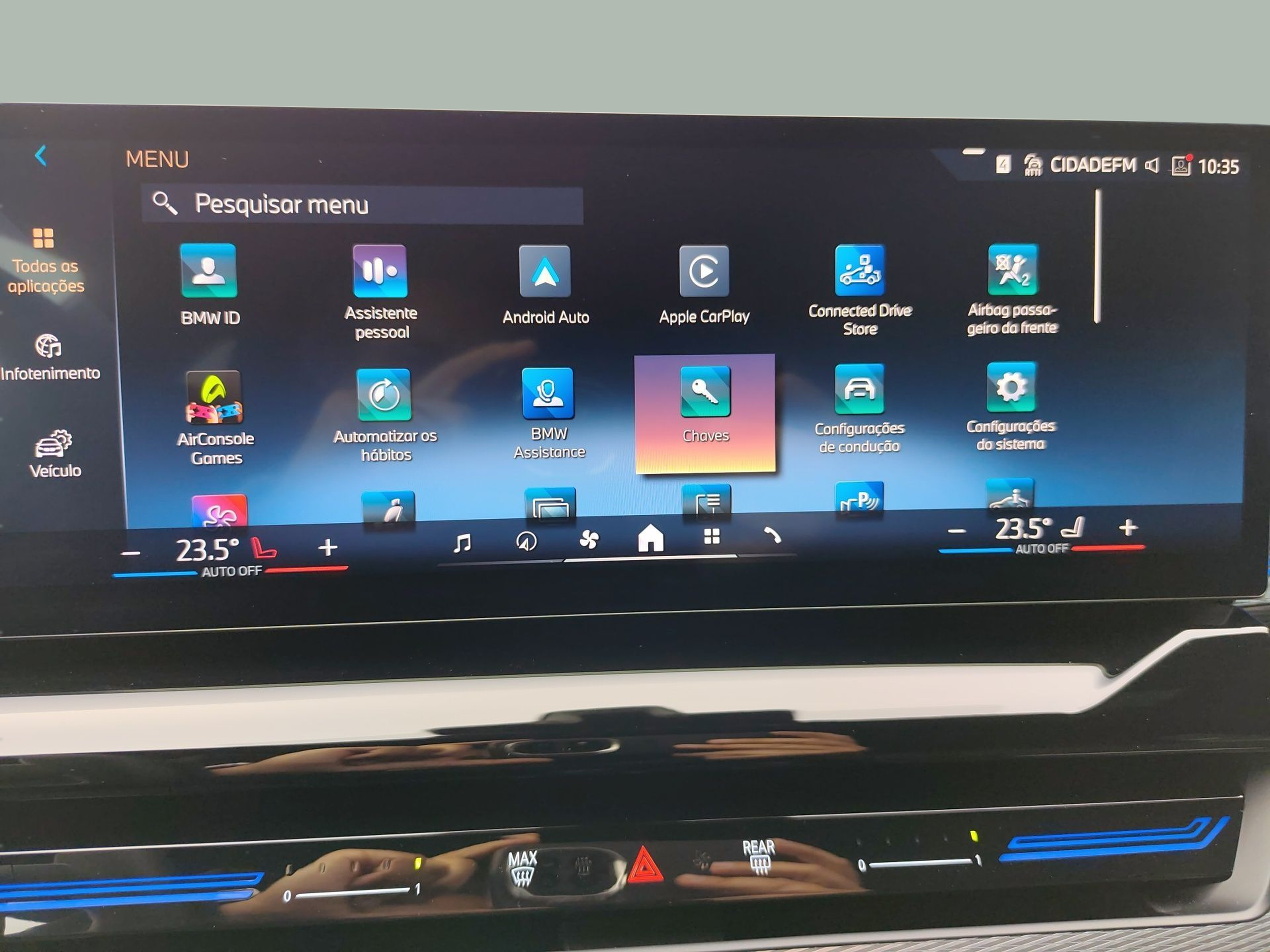 BMW Série 5 520d Touring color Negro. Año 2025. 145KW(197CV). Diesel. En concesionario Caetano Aveiro de Aveiro