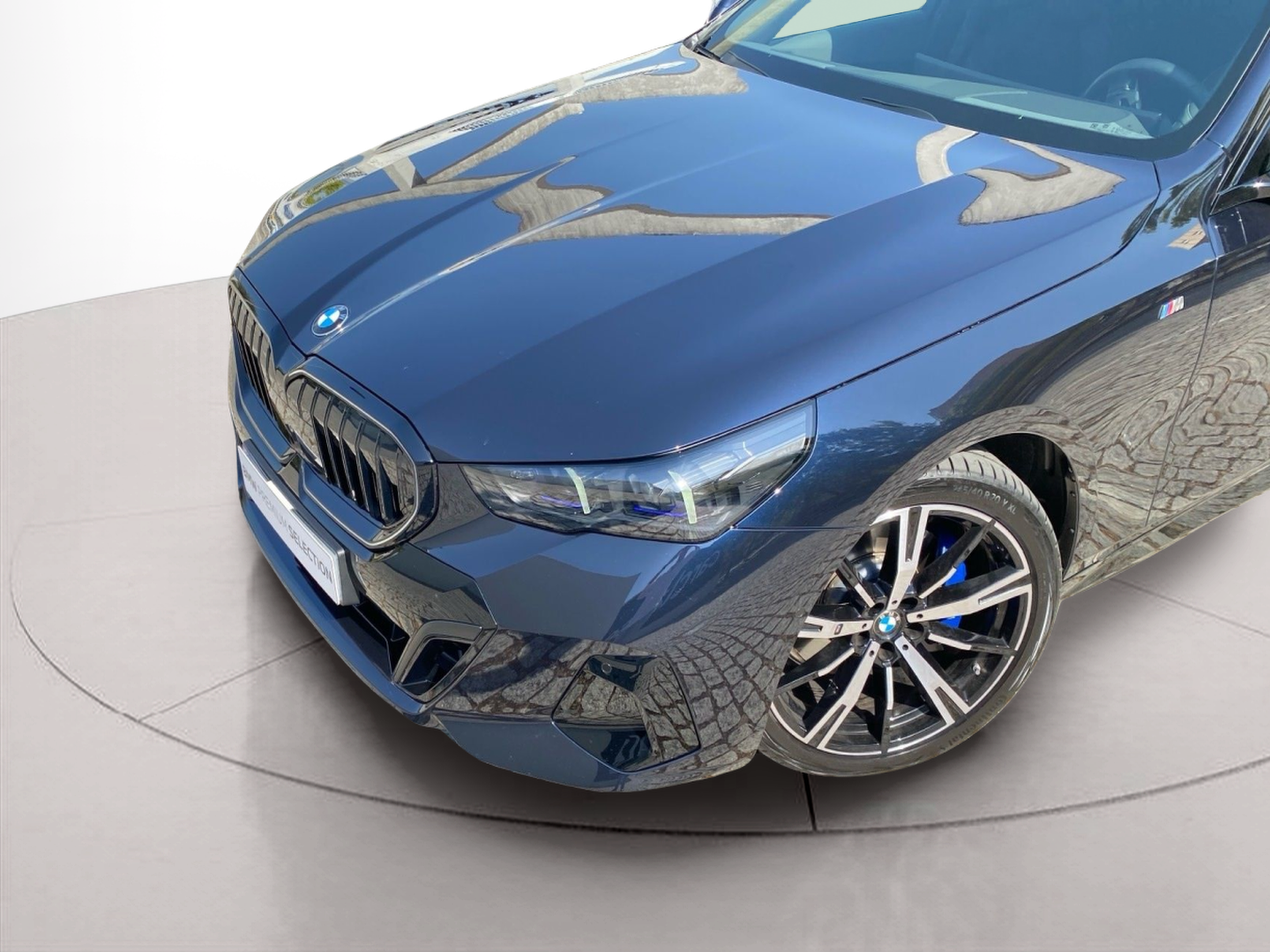 BMW Série 5 520d Touring color Negro. Año 2024. 145KW(197CV). Diesel. En concesionario Caetano Lisboa de Lisboa