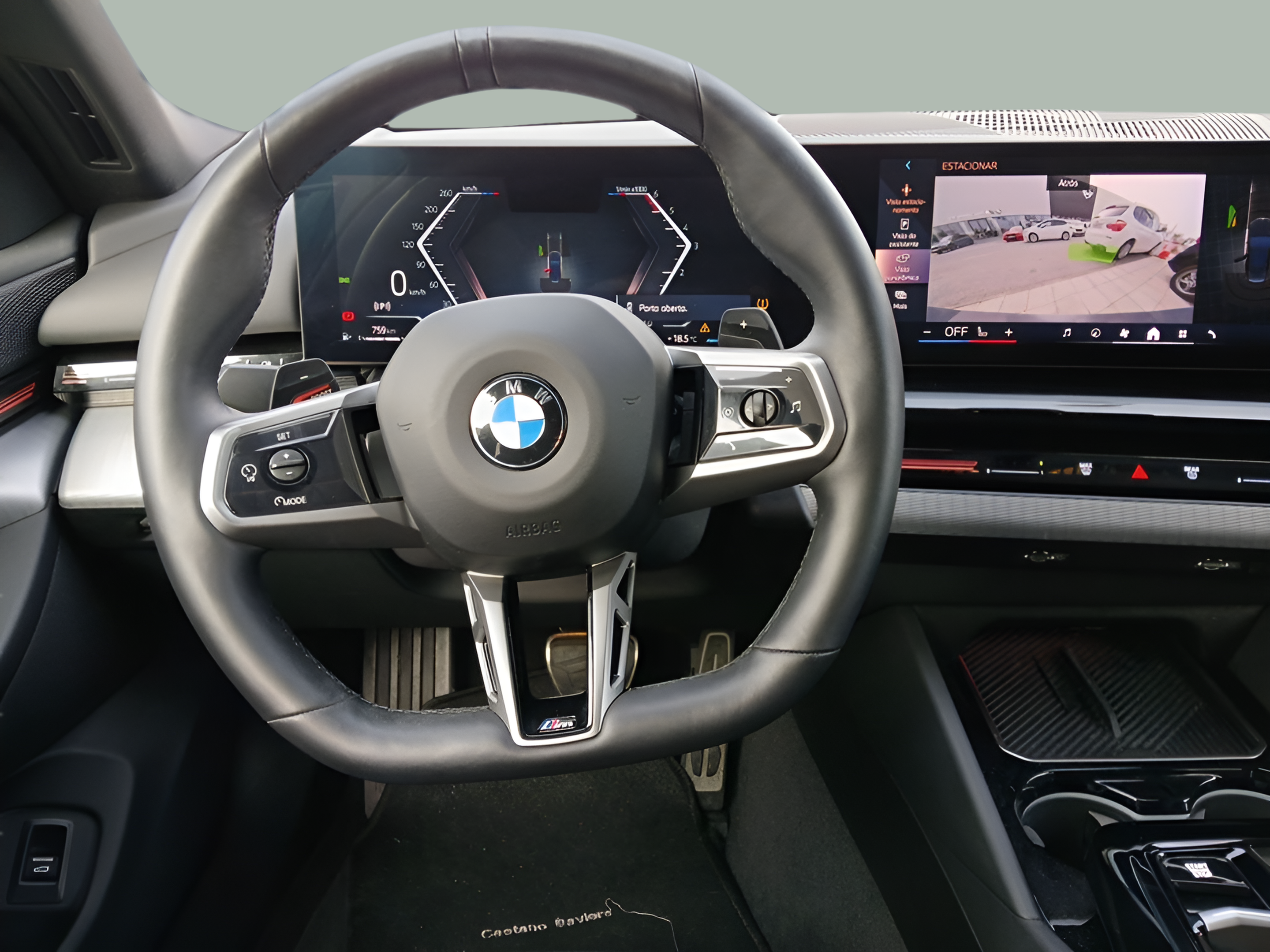 BMW Série 5 520d Touring color Gris. Año 2025. 145KW(197CV). Diesel. En concesionario Caetano Faro de Faro