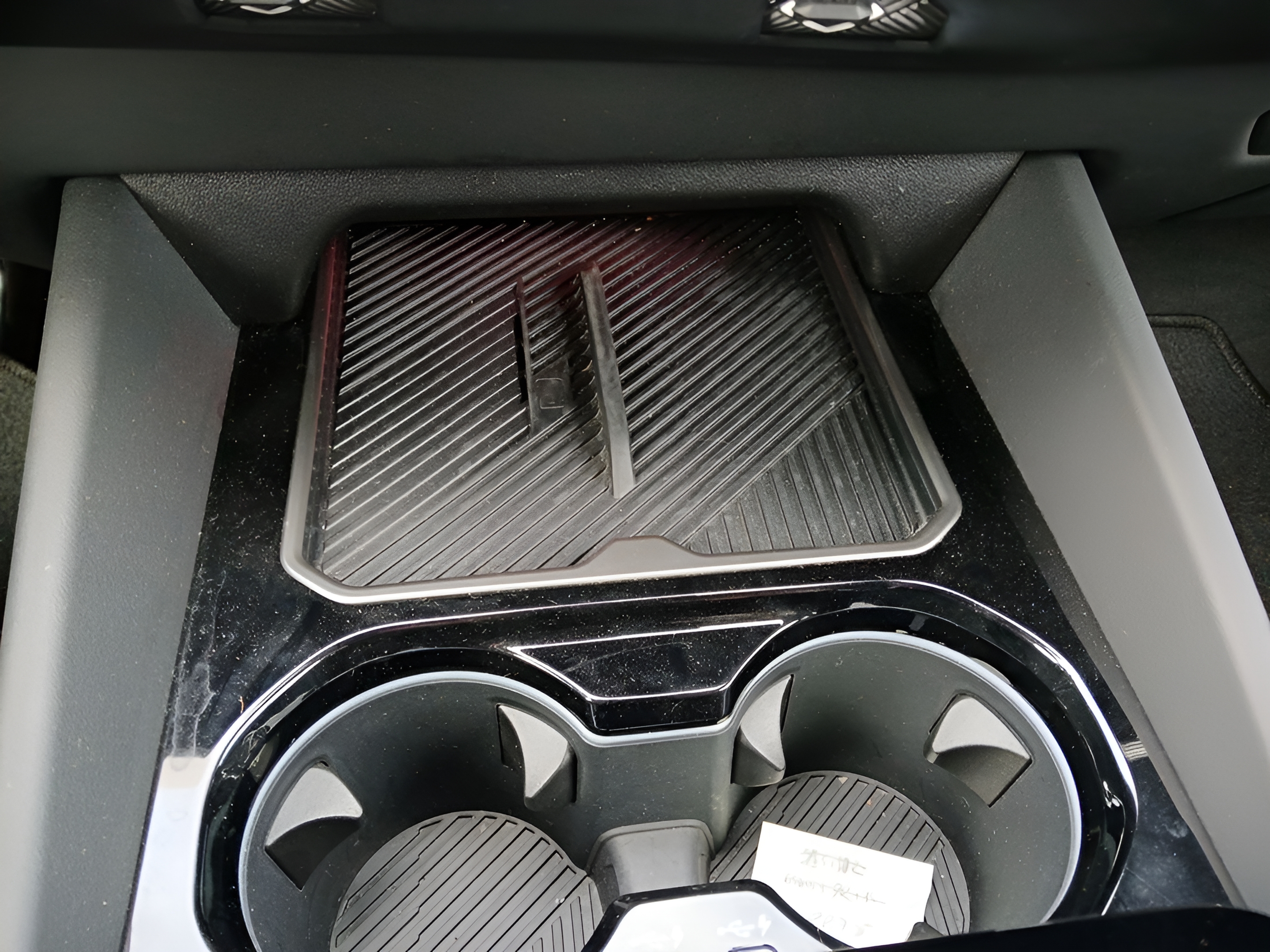 BMW Série 5 520d Touring color Gris. Año 2025. 145KW(197CV). Diesel. En concesionario Caetano Faro de Faro