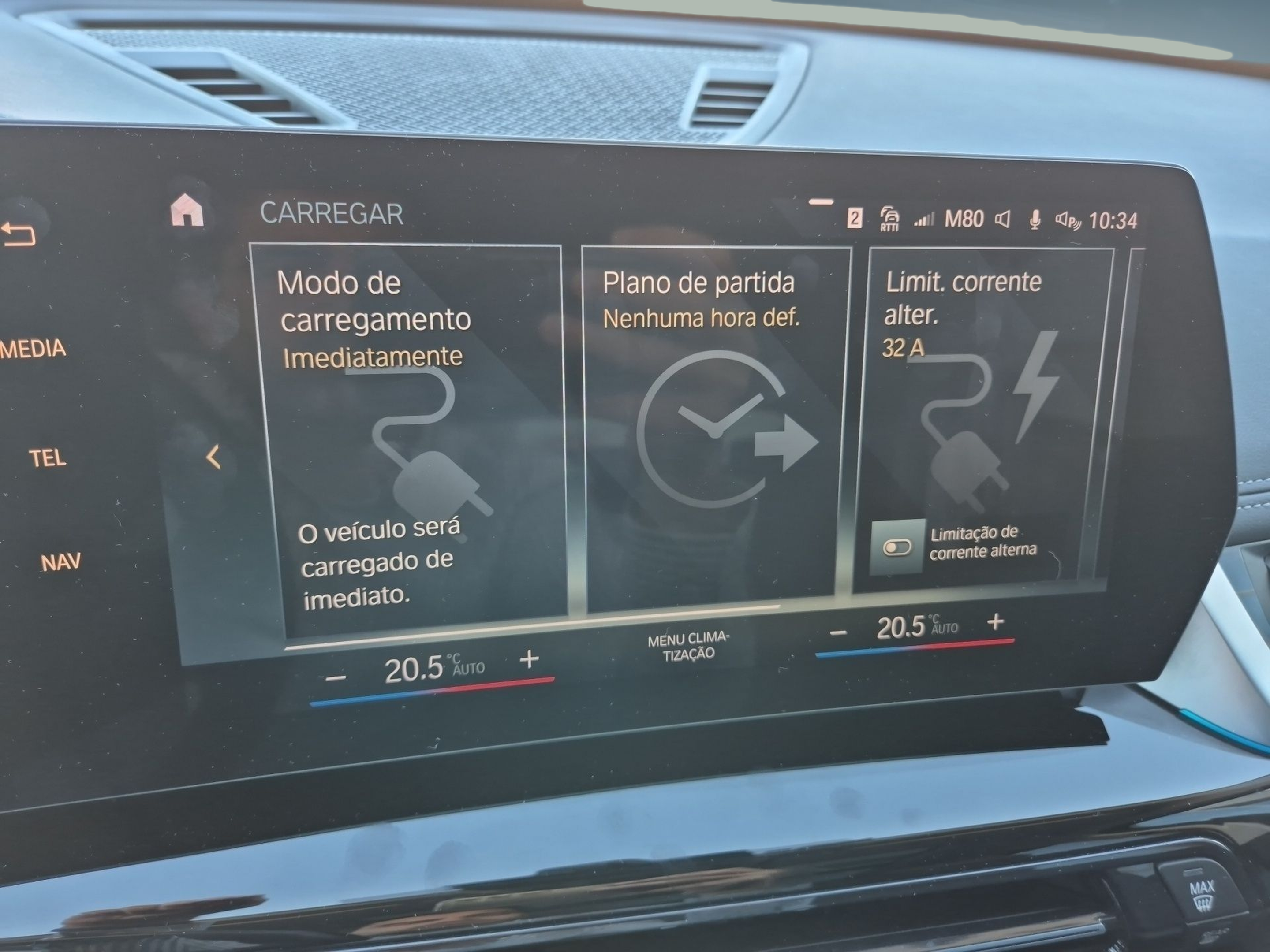 BMW X1 xDrive25e color Negro. Año 2023. 180KW(245CV). Elétrico / Gasolina Híbrido. En concesionario Caetano Baviera Santa Maria da Feira de Santa Maria da Feira