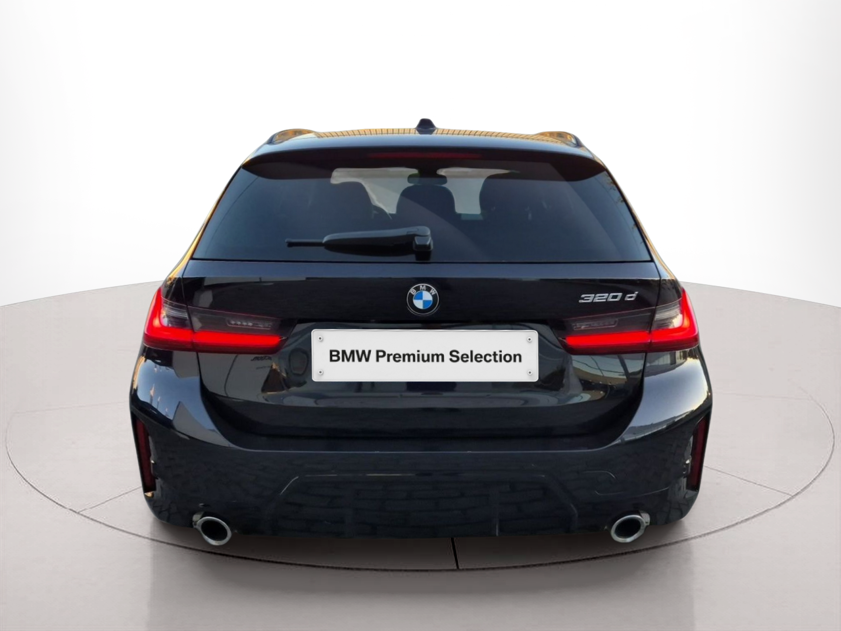 BMW Série 3 320d Touring color Negro. Año 2024. 140KW(190CV). Diesel. En concesionario Caetano Santa Maria da Feira de Santa Maria da Feira