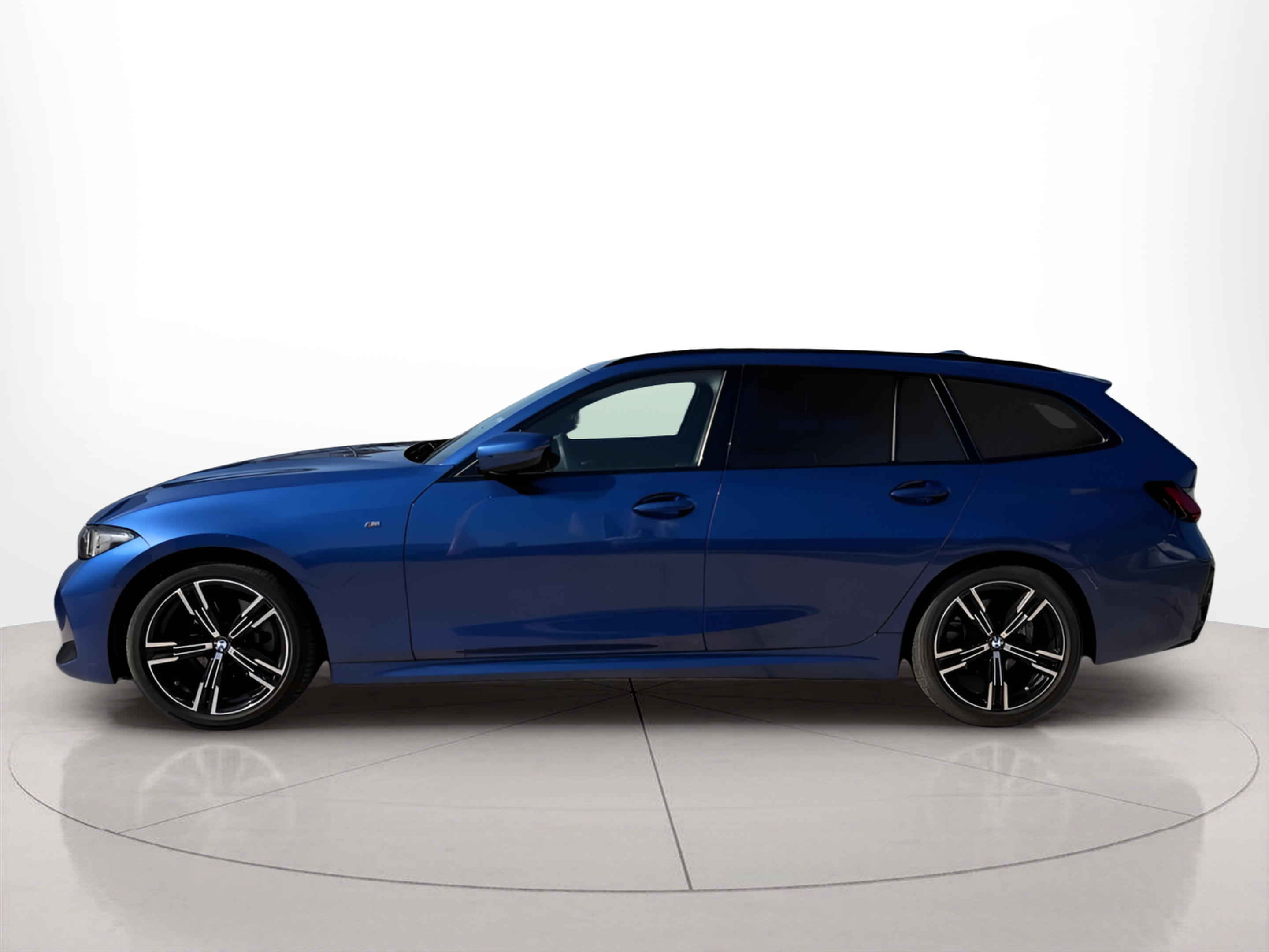 BMW Série 3 320d Touring color Azul. Año 2024. 140KW(190CV). Diesel. En concesionario Caetano Baviera Faro de Faro