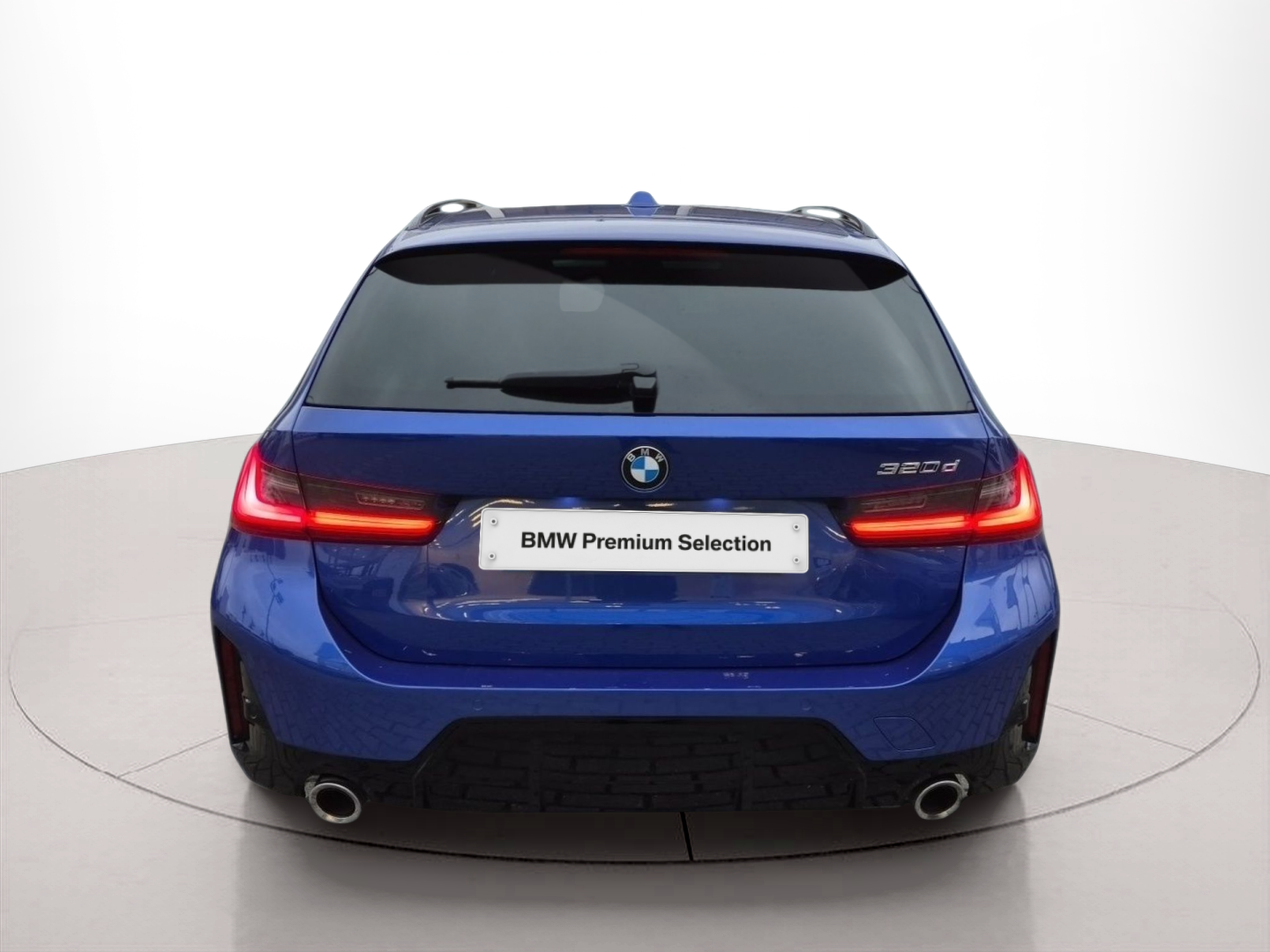 BMW Série 3 320d Touring color Azul. Año 2024. 140KW(190CV). Diesel. En concesionario Caetano Baviera Santa Maria da Feira de Santa Maria da Feira