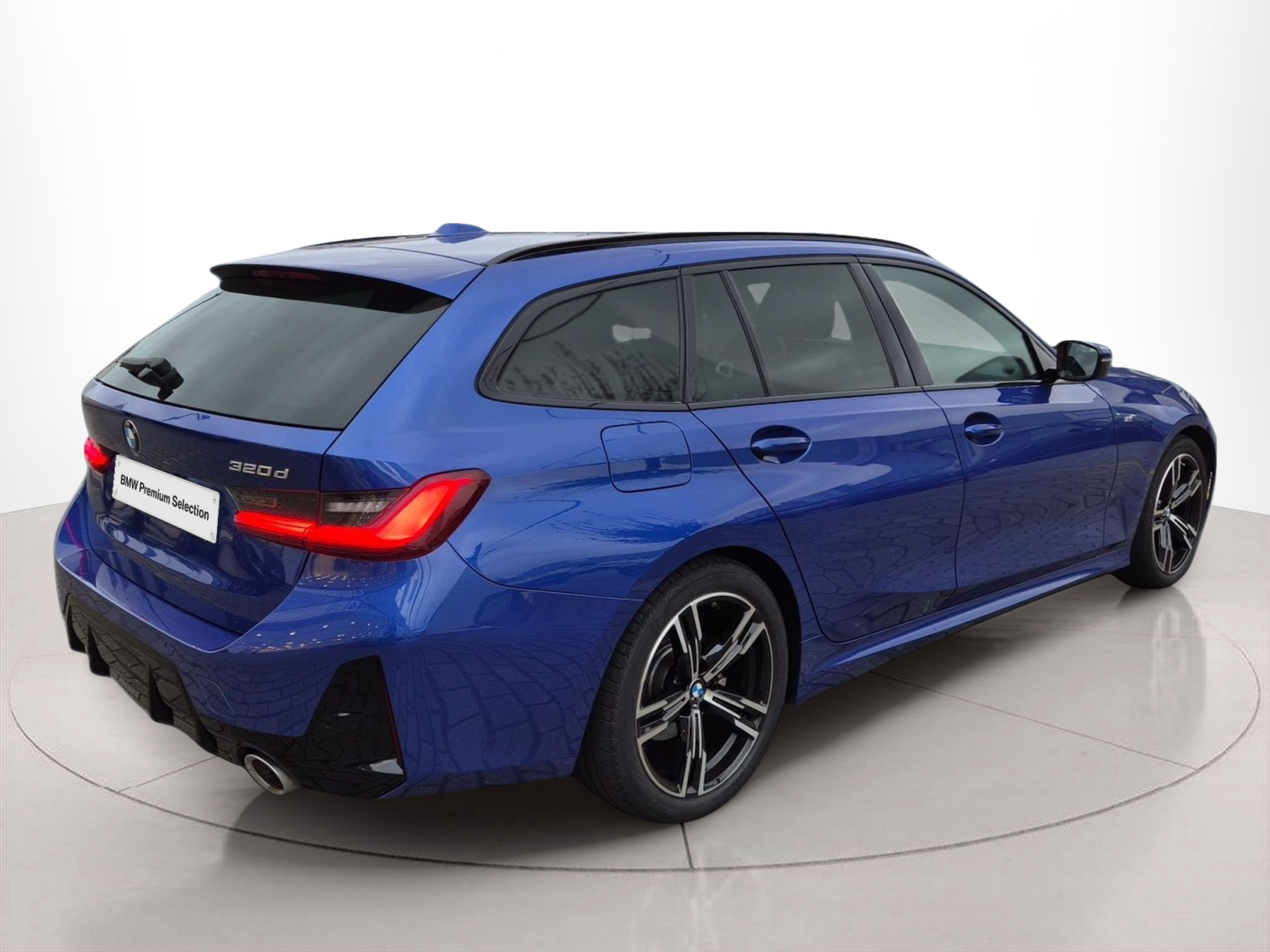BMW Série 3 320d Touring color Azul. Año 2024. 140KW(190CV). Diesel. En concesionario Caetano Baviera Santa Maria da Feira de Santa Maria da Feira