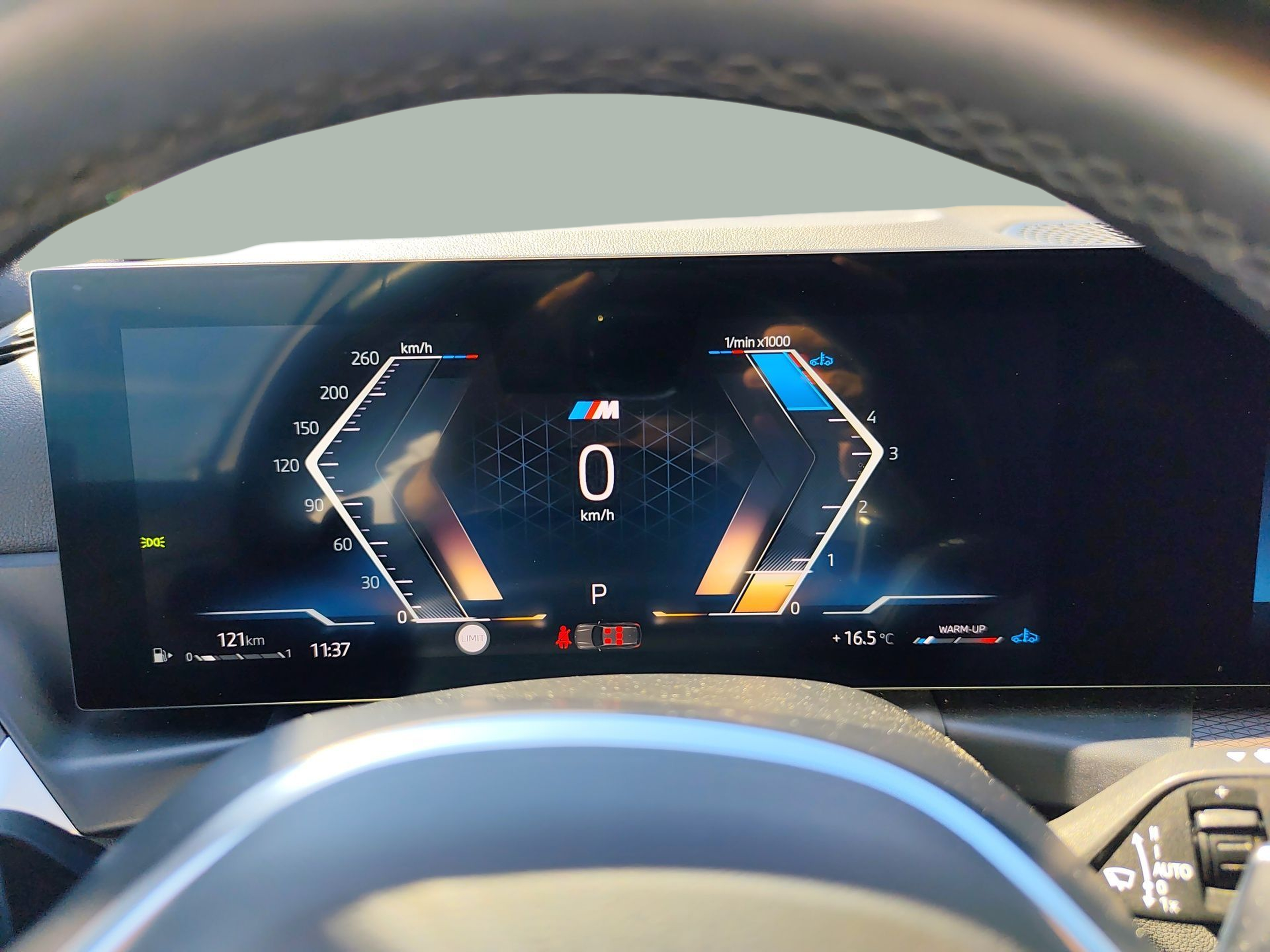 BMW Série 3 320d Touring color Negro. Año 2024. 140KW(190CV). Diesel. En concesionario Caetano Baviera Aveiro de Aveiro