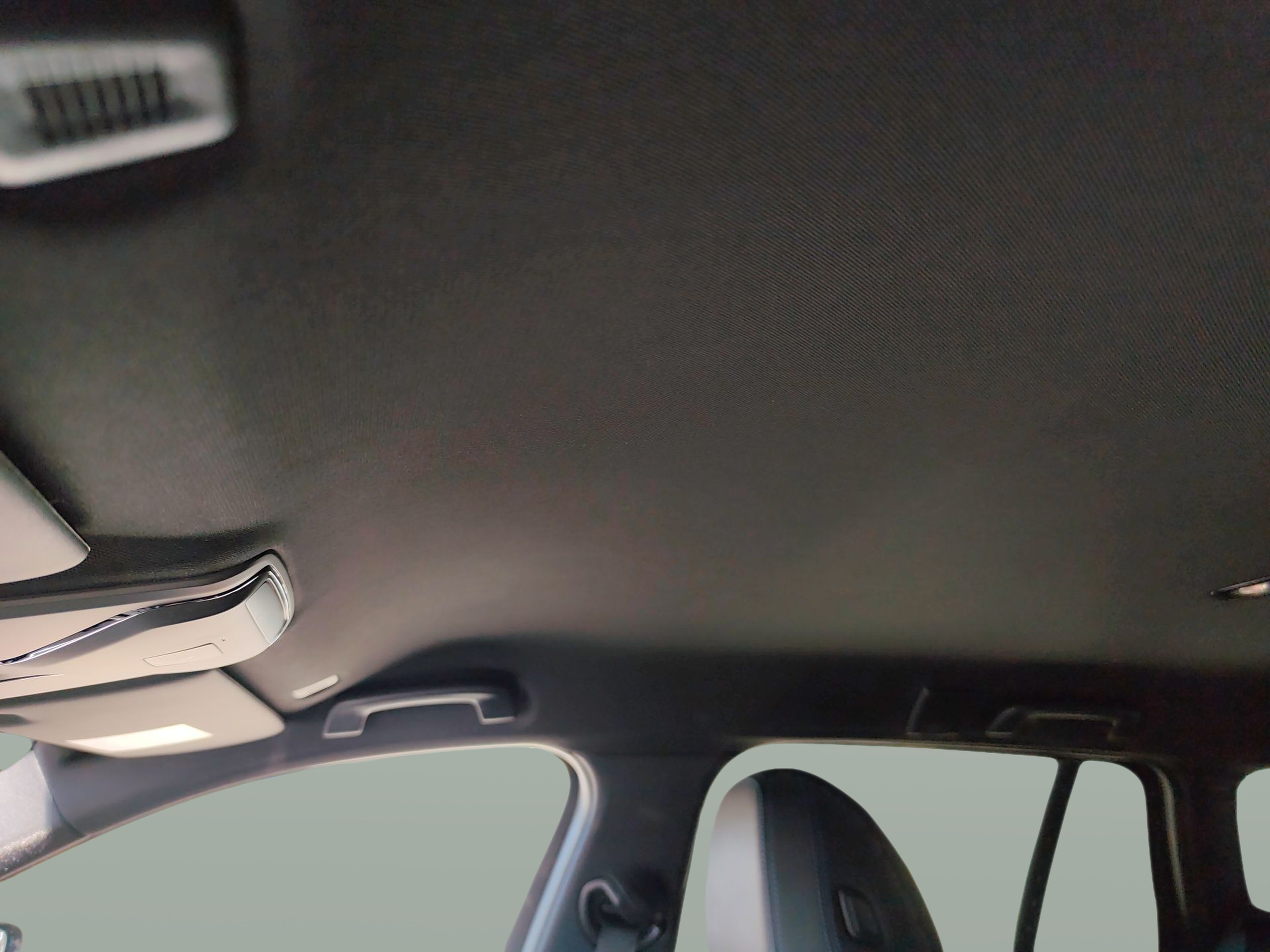 BMW Série 3 320d Touring color Negro. Año 2024. 140KW(190CV). Diesel. En concesionario Caetano Baviera Aveiro de Aveiro