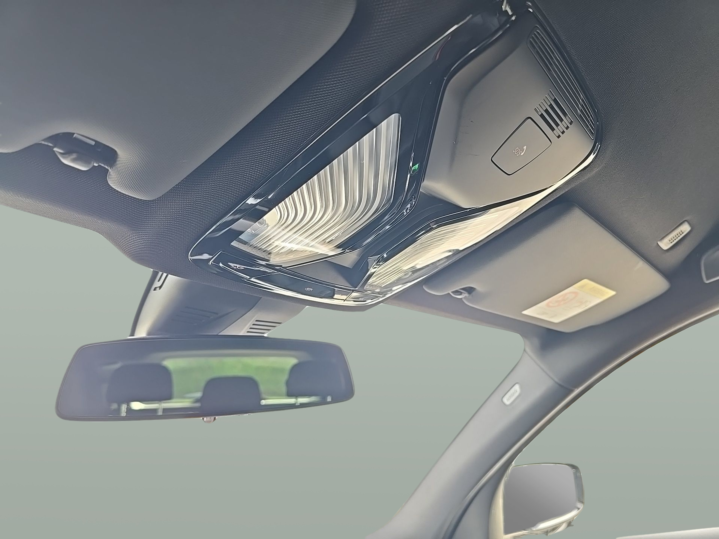 BMW Série 3 320d Touring color Negro. Año 2025. 140KW(190CV). Diesel. En concesionario Caetano Santa Maria da Feira de Santa Maria da Feira