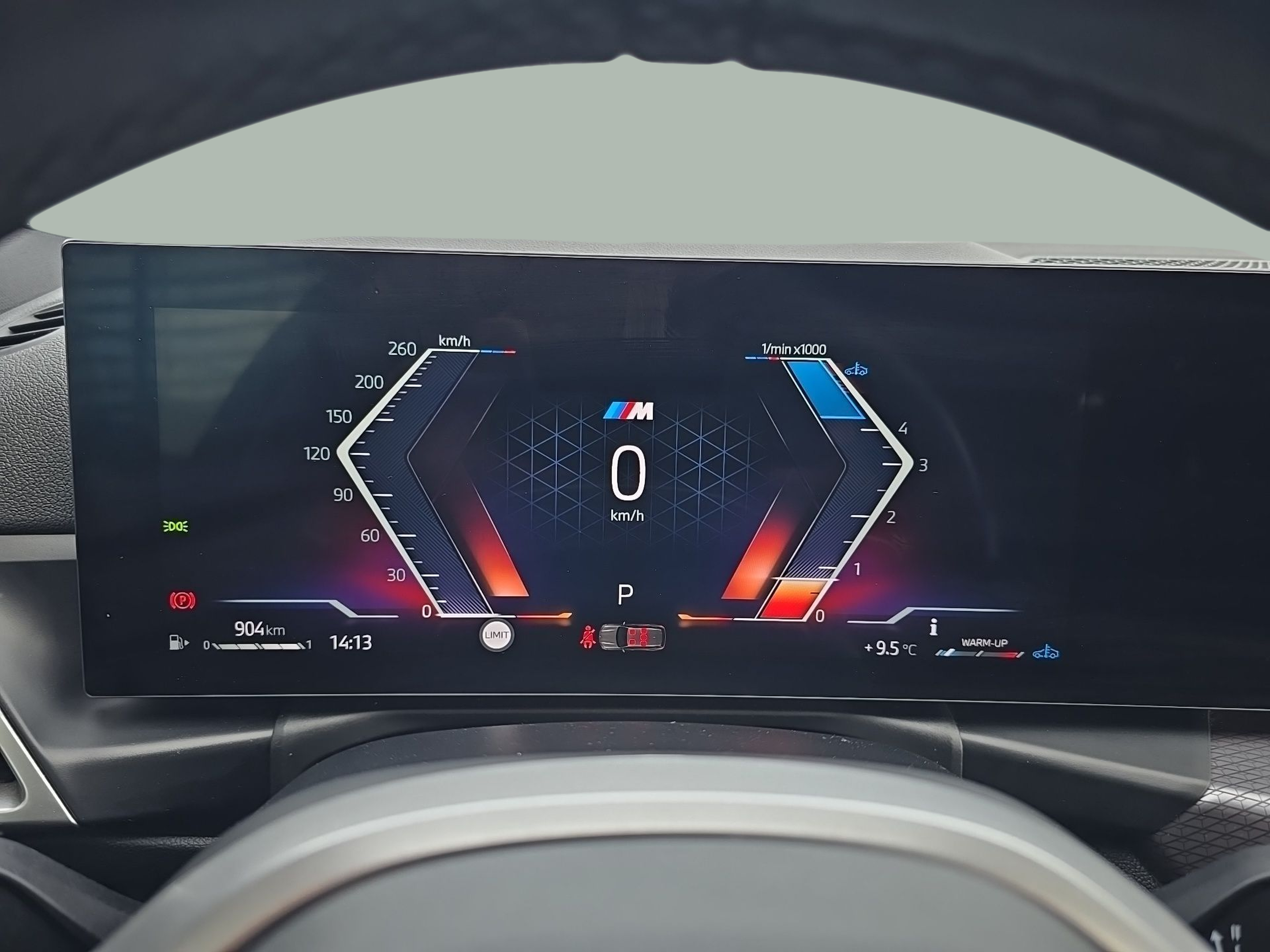 BMW Série 3 320d Touring color Negro. Año 2025. 140KW(190CV). Diesel. En concesionario Caetano Santa Maria da Feira de Santa Maria da Feira