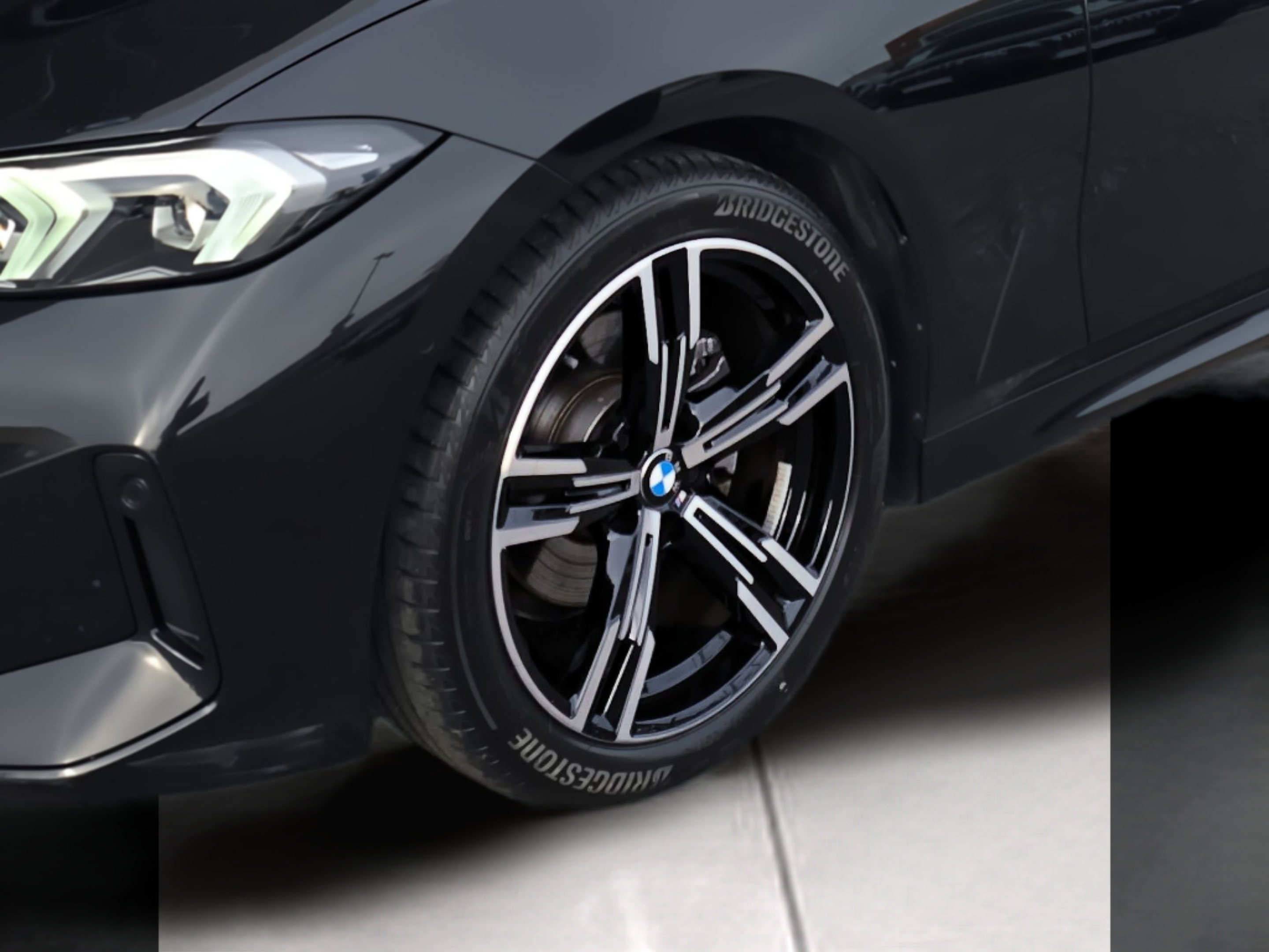 BMW Série 3 320d Touring color Negro. Año 2025. 140KW(190CV). Diesel. En concesionario Caetano Santa Maria da Feira de Santa Maria da Feira