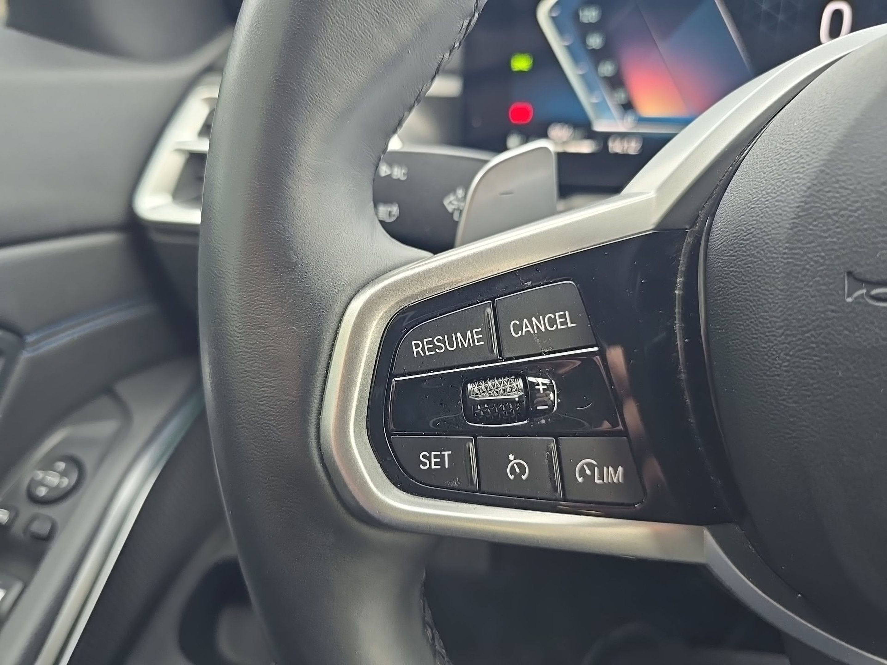 BMW Série 3 320d Touring color Negro. Año 2025. 140KW(190CV). Diesel. En concesionario Caetano Santa Maria da Feira de Santa Maria da Feira