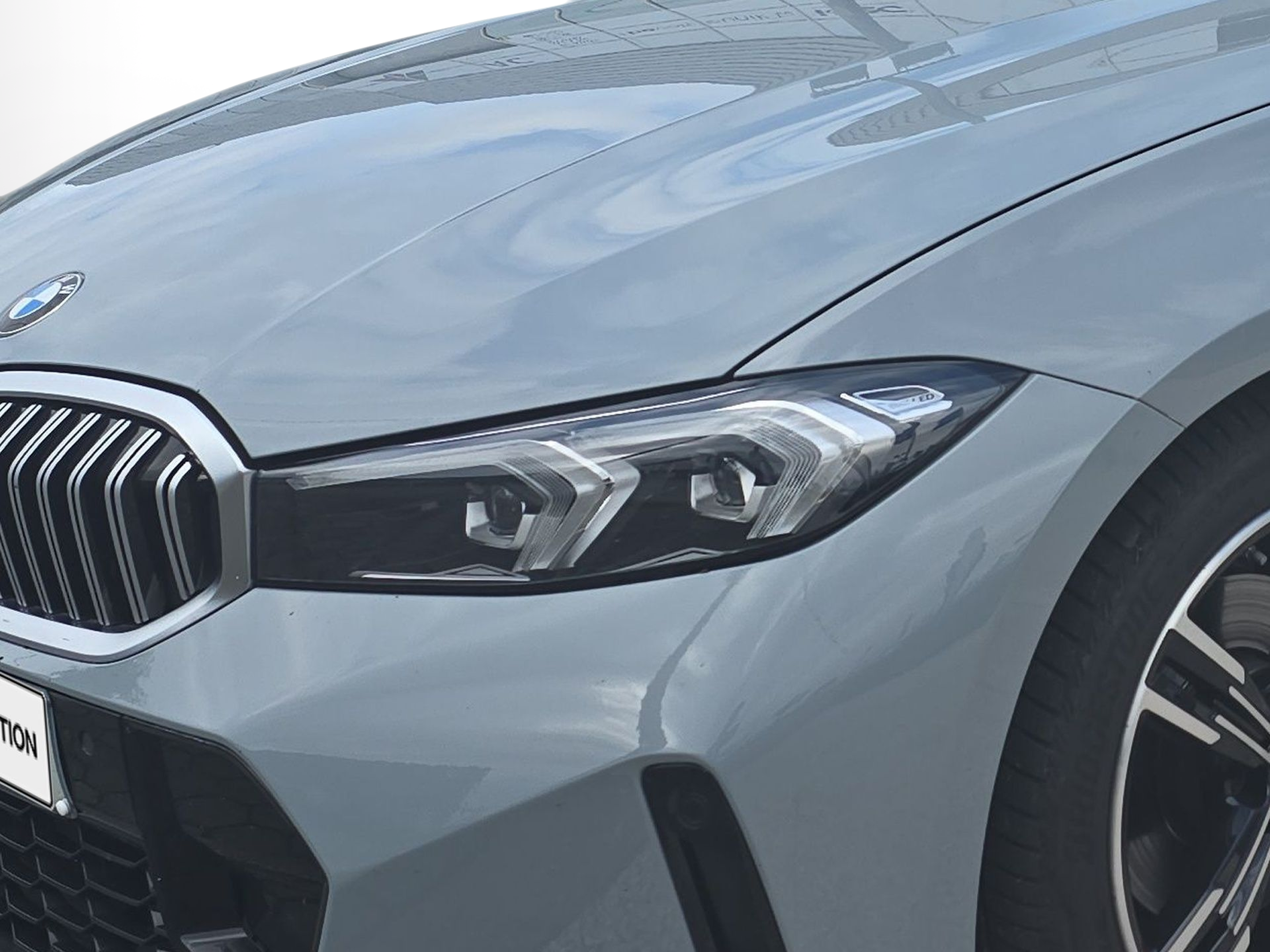 BMW Série 3 320d Touring color Gris. Año 2024. 140KW(190CV). Diesel. En concesionario Caetano Baviera Santa Maria da Feira de Santa Maria da Feira