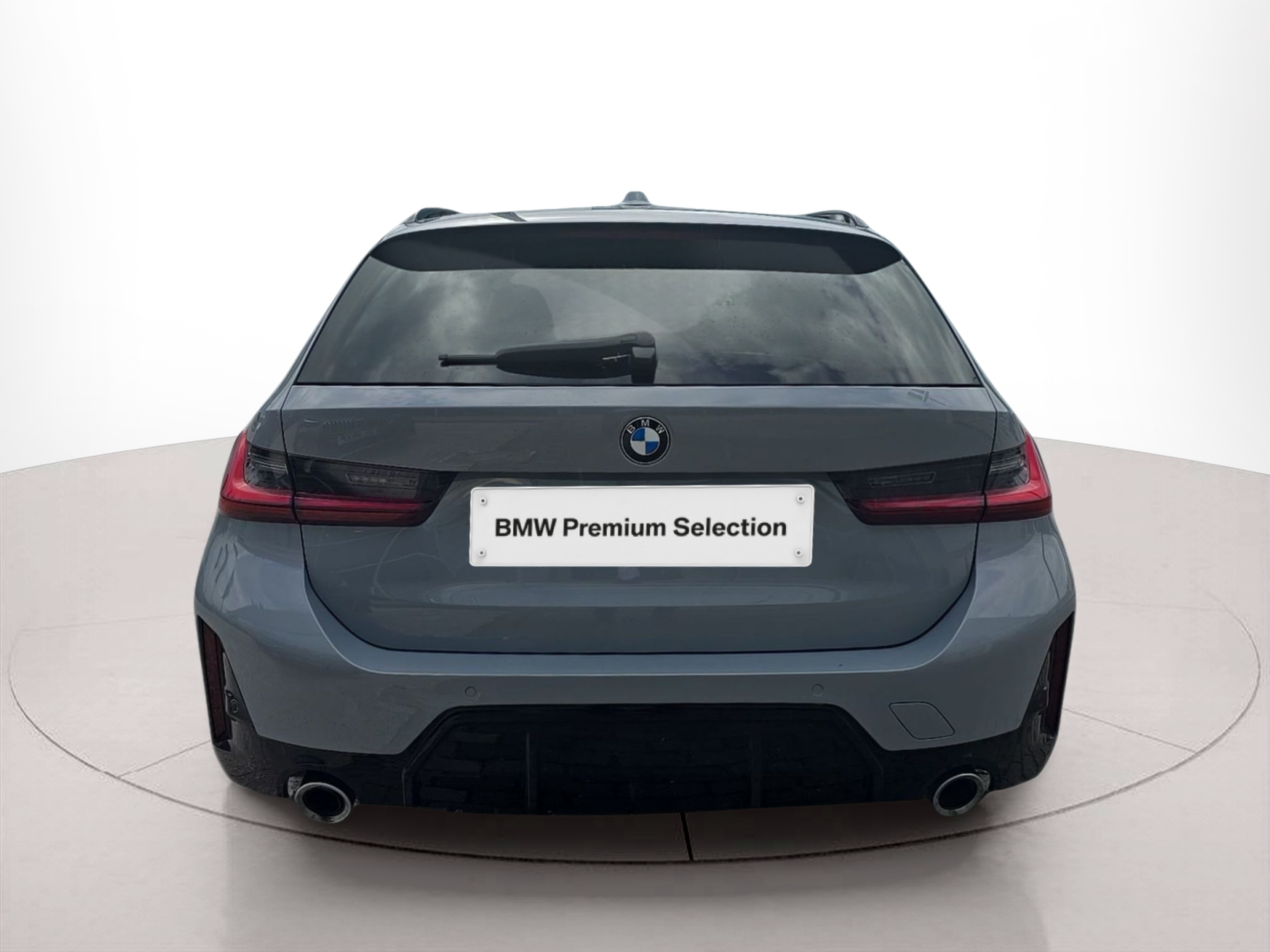 BMW Série 3 320d Touring color Gris. Año 2024. 140KW(190CV). Diesel. En concesionario Caetano Baviera Santa Maria da Feira de Santa Maria da Feira