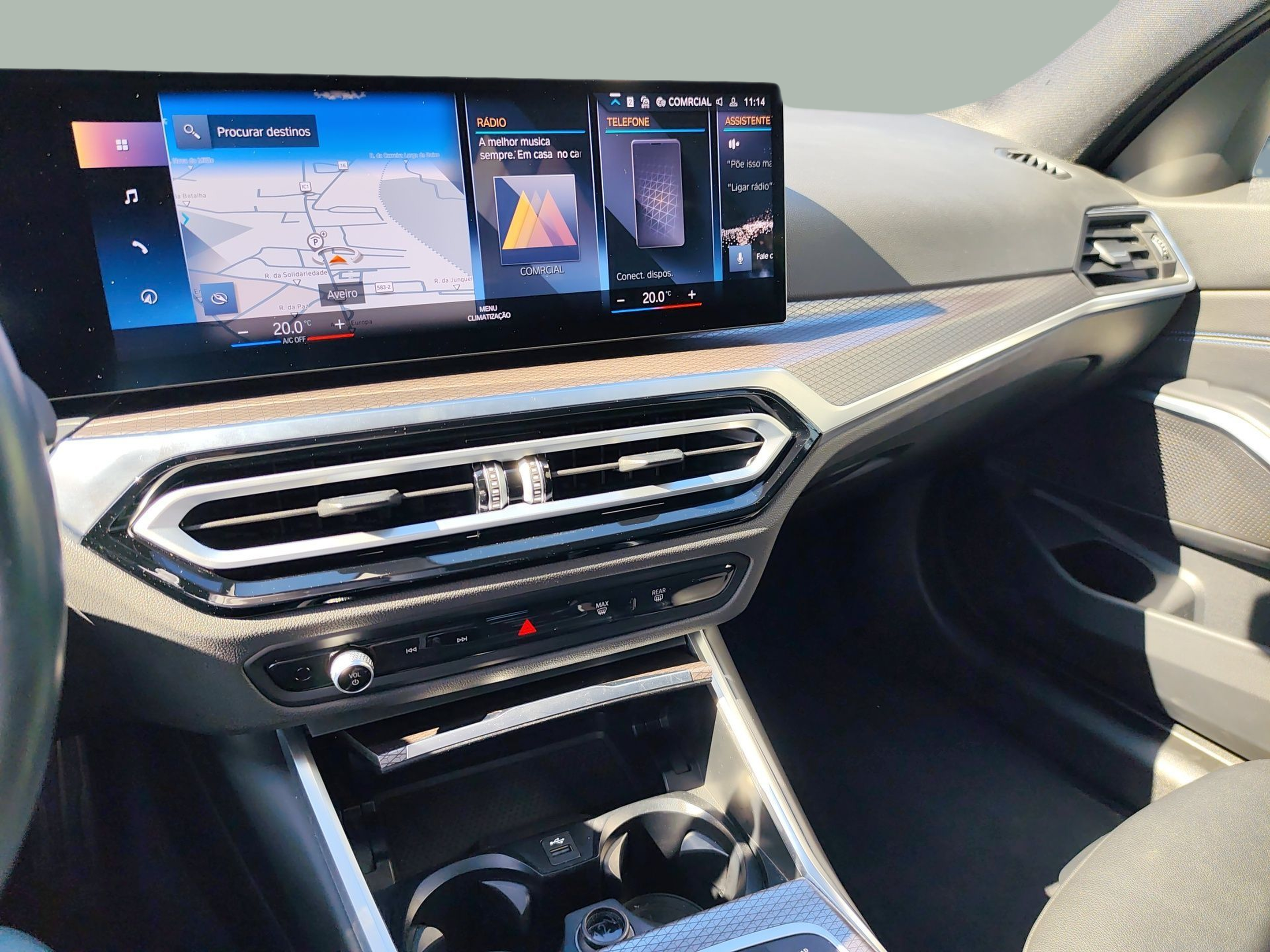 BMW Série 3 320d Touring color Gris. Año 2024. 140KW(190CV). Diesel. En concesionario Caetano Baviera Santa Maria da Feira de Santa Maria da Feira