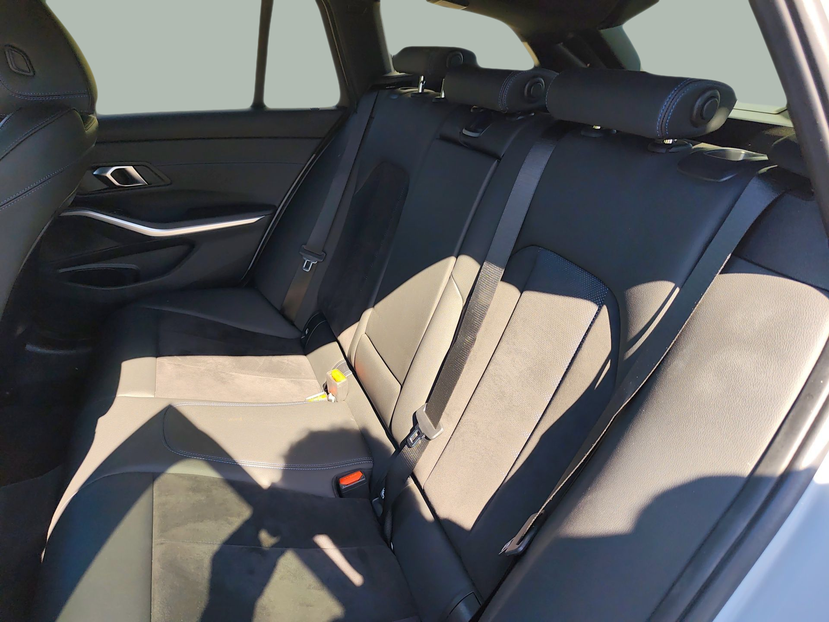 BMW Série 3 320d Touring color Gris. Año 2024. 140KW(190CV). Diesel. En concesionario Caetano Baviera Santa Maria da Feira de Santa Maria da Feira