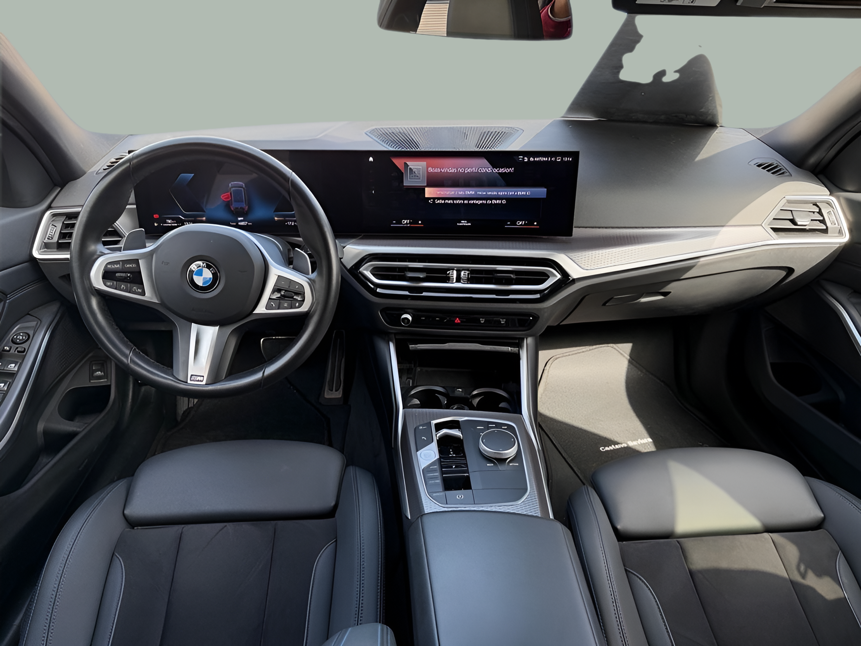 BMW Série 3 320d Touring color Negro. Año 2024. 140KW(190CV). Diesel. En concesionario Caetano Portimão de Portimão