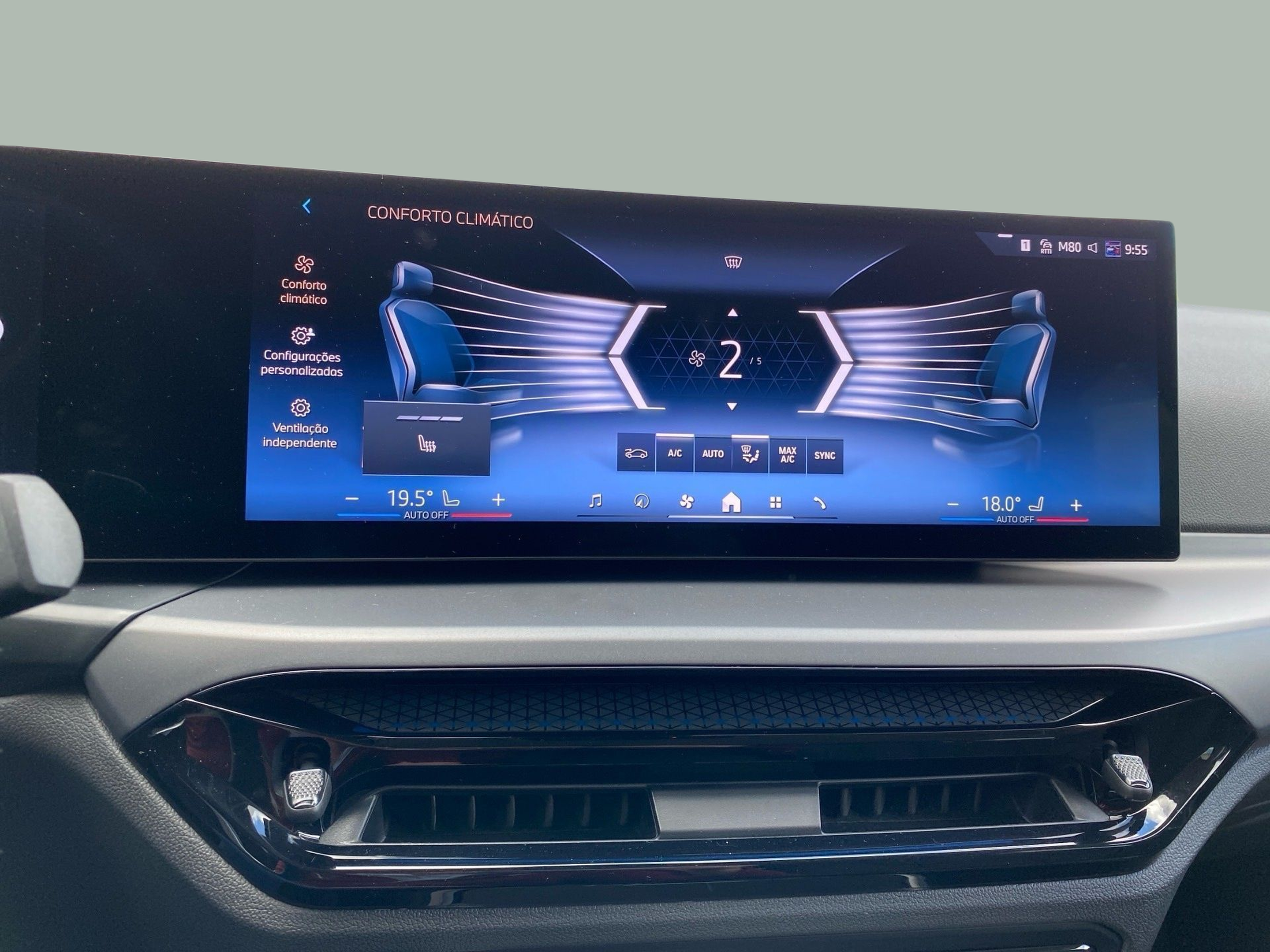 BMW Série 3 320d Touring color Negro. Año 2024. 140KW(190CV). Diesel. En concesionario Caetano Lisboa de Lisboa