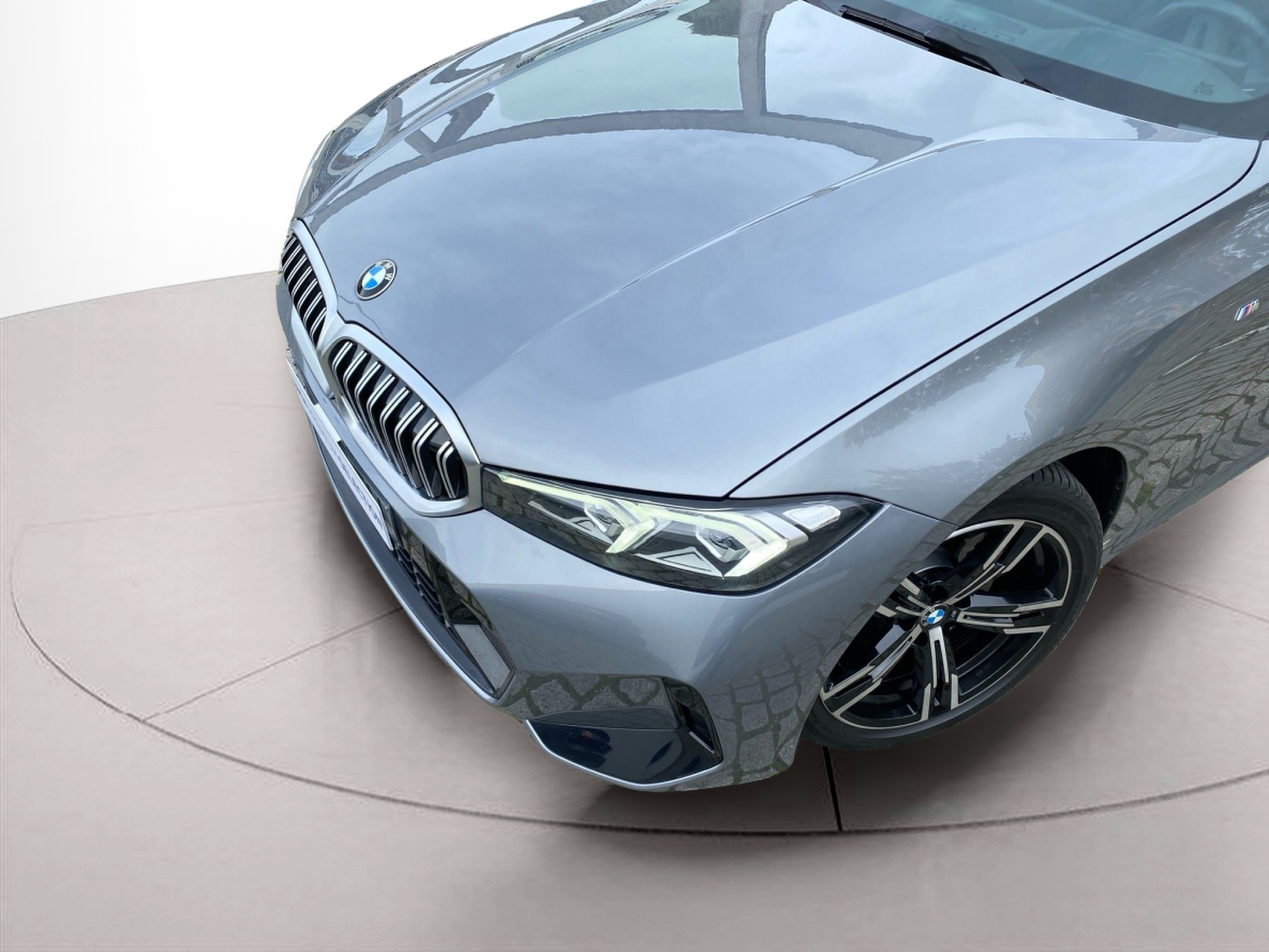 BMW Série 3 320d Touring color Gris. Año 2024. 140KW(190CV). Diesel. En concesionario Caetano Lisboa de Lisboa