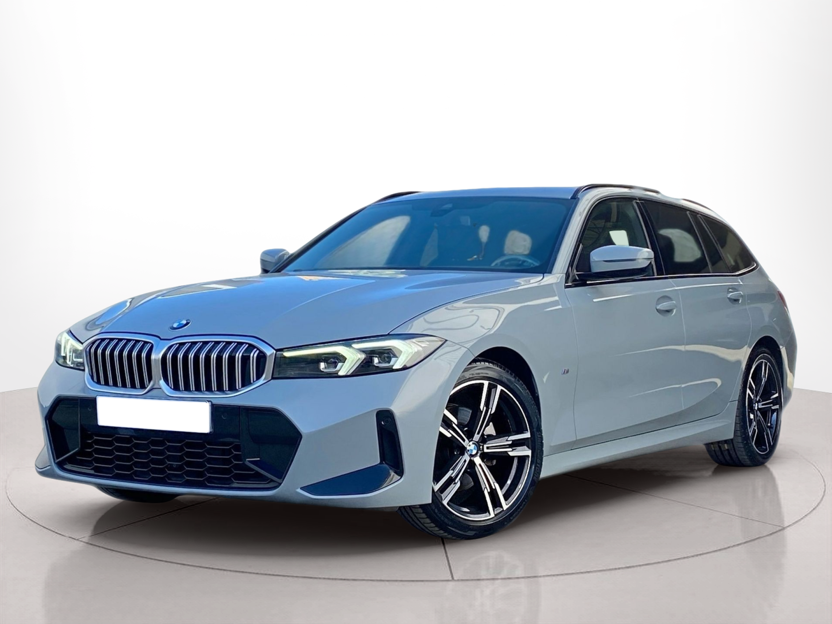 Fotos de BMW Série 3 320d Touring color Gris. Año 2024. 140KW(190CV). Diesel. En concesionario Caetano Baviera Lisboa de Lisboa