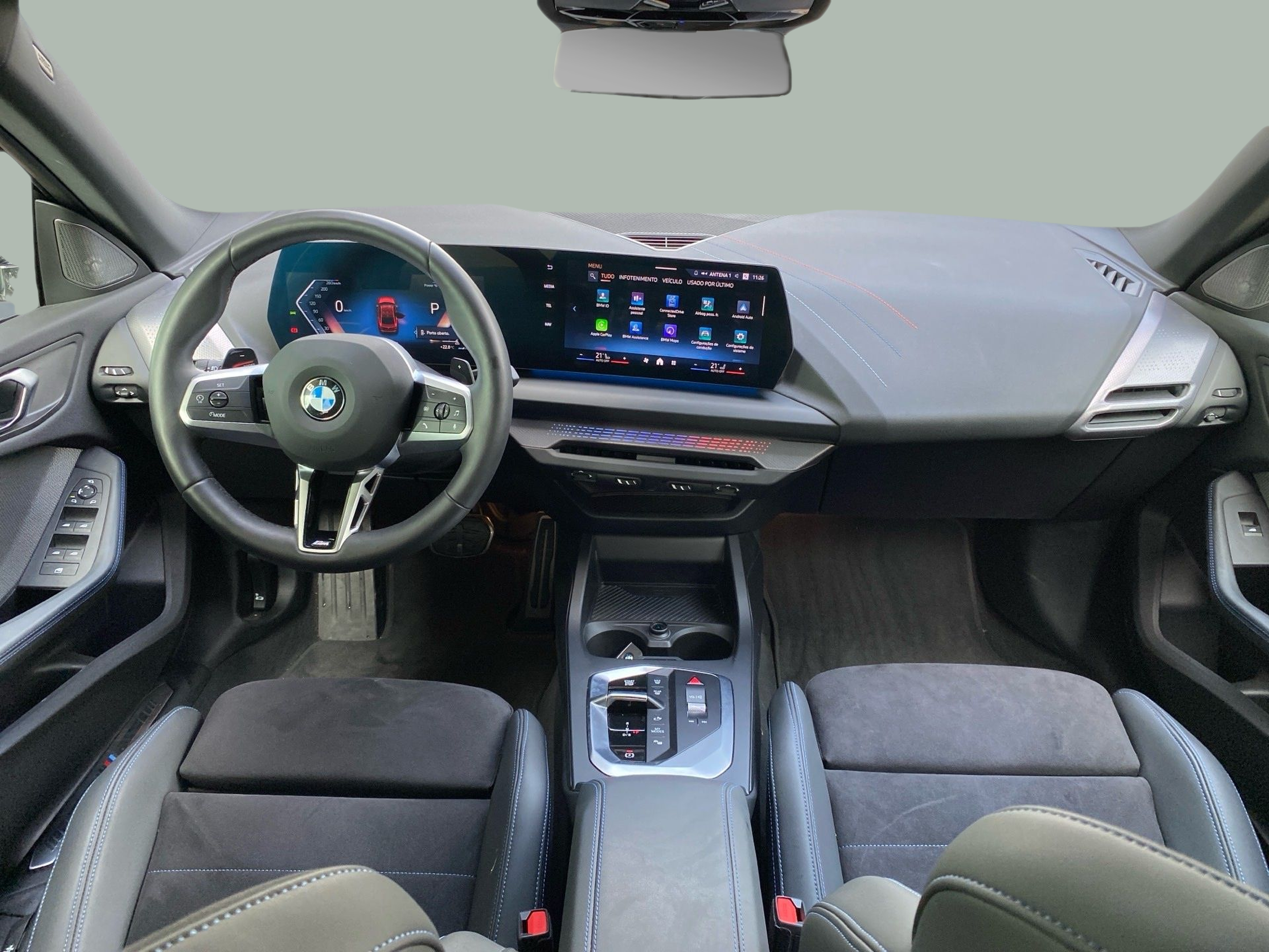 BMW Série 2 220d Gran Coupé color Rojo. Año 2025. 120KW(163CV). Diesel. En concesionario Caetano Baviera Cascais de Cascais