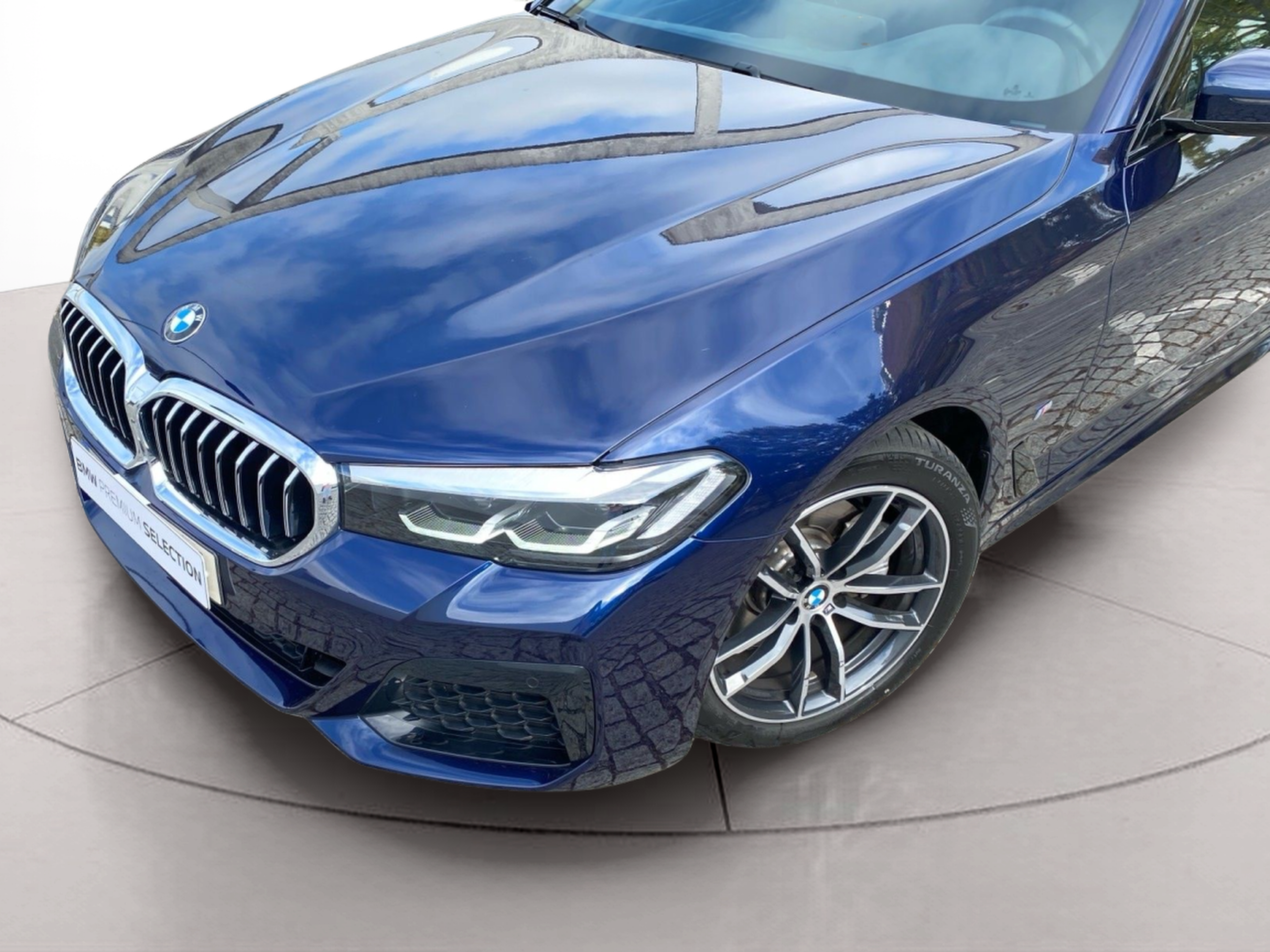 BMW Série 5 520d Touring color Azul. Año 2024. 140KW(190CV). Diesel. En concesionario Caetano Baviera Lisboa de Lisboa
