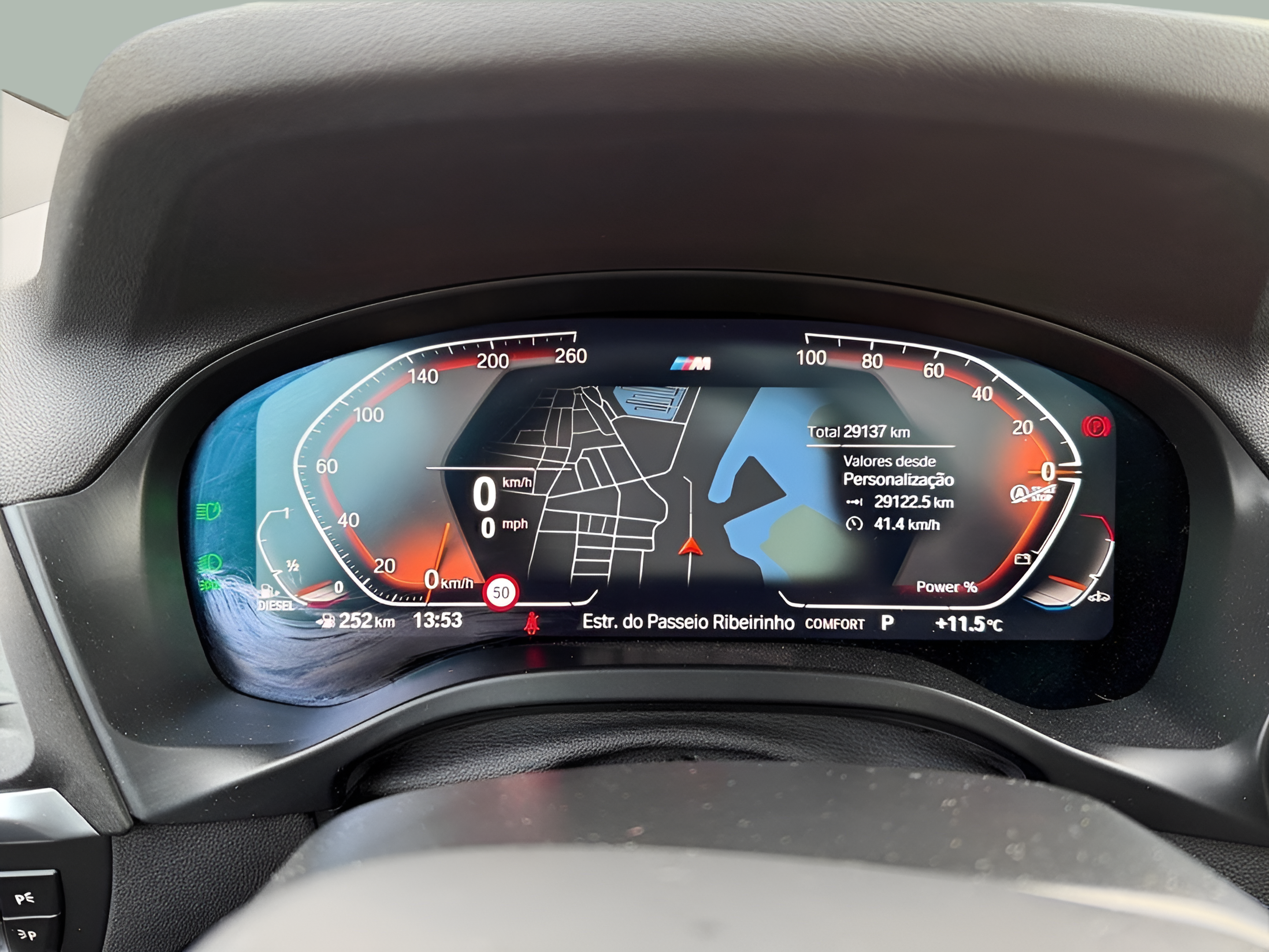 BMW X4 xDrive20d color Negro. Año 2023. 140KW(190CV). Diesel. En concesionario Caetano Faro de Faro