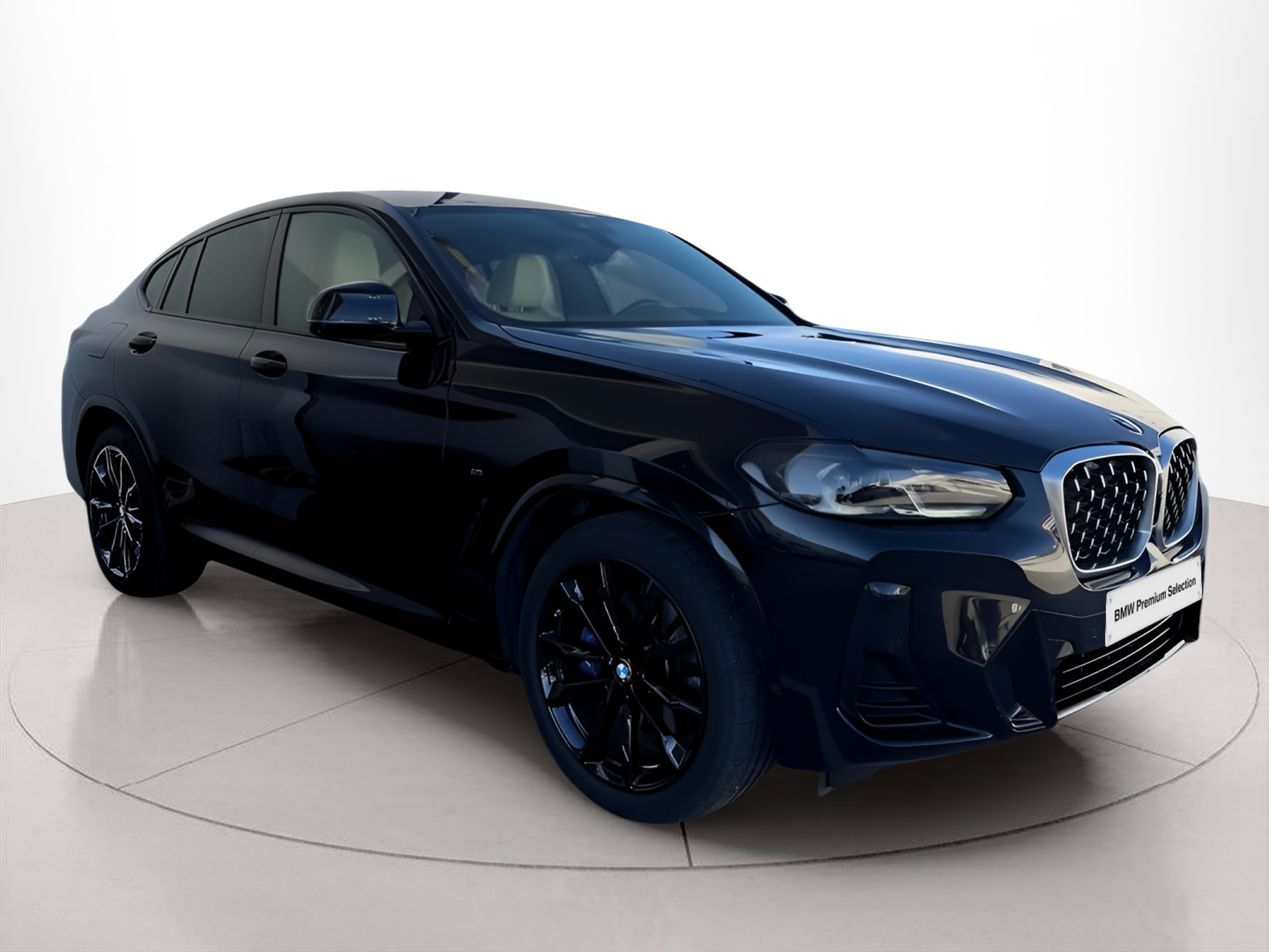 BMW X4 xDrive20d color Negro. Año 2023. 140KW(190CV). Diesel. En concesionario Caetano Faro de Faro