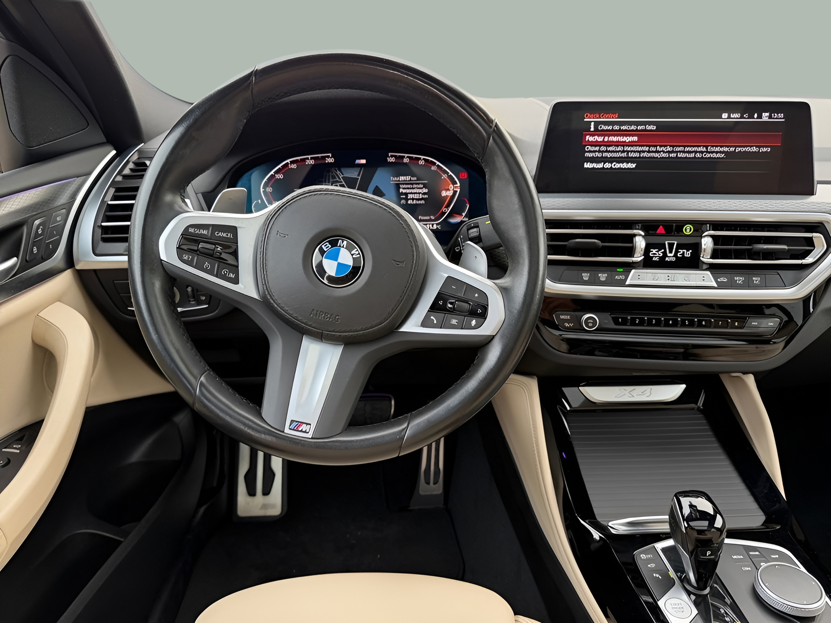 BMW X4 xDrive20d color Negro. Año 2023. 140KW(190CV). Diesel. En concesionario Caetano Faro de Faro