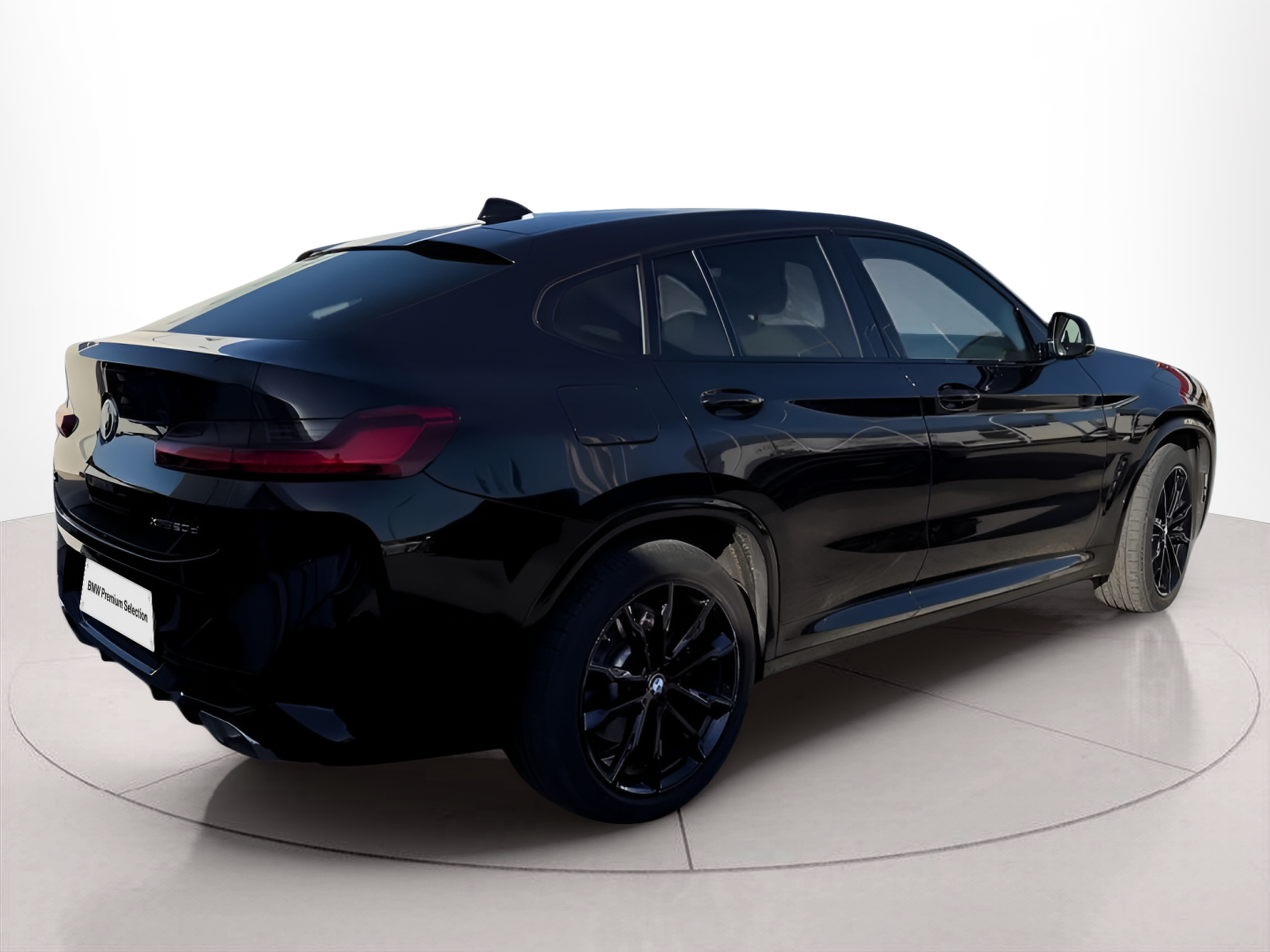BMW X4 xDrive20d color Negro. Año 2023. 140KW(190CV). Diesel. En concesionario Caetano Faro de Faro