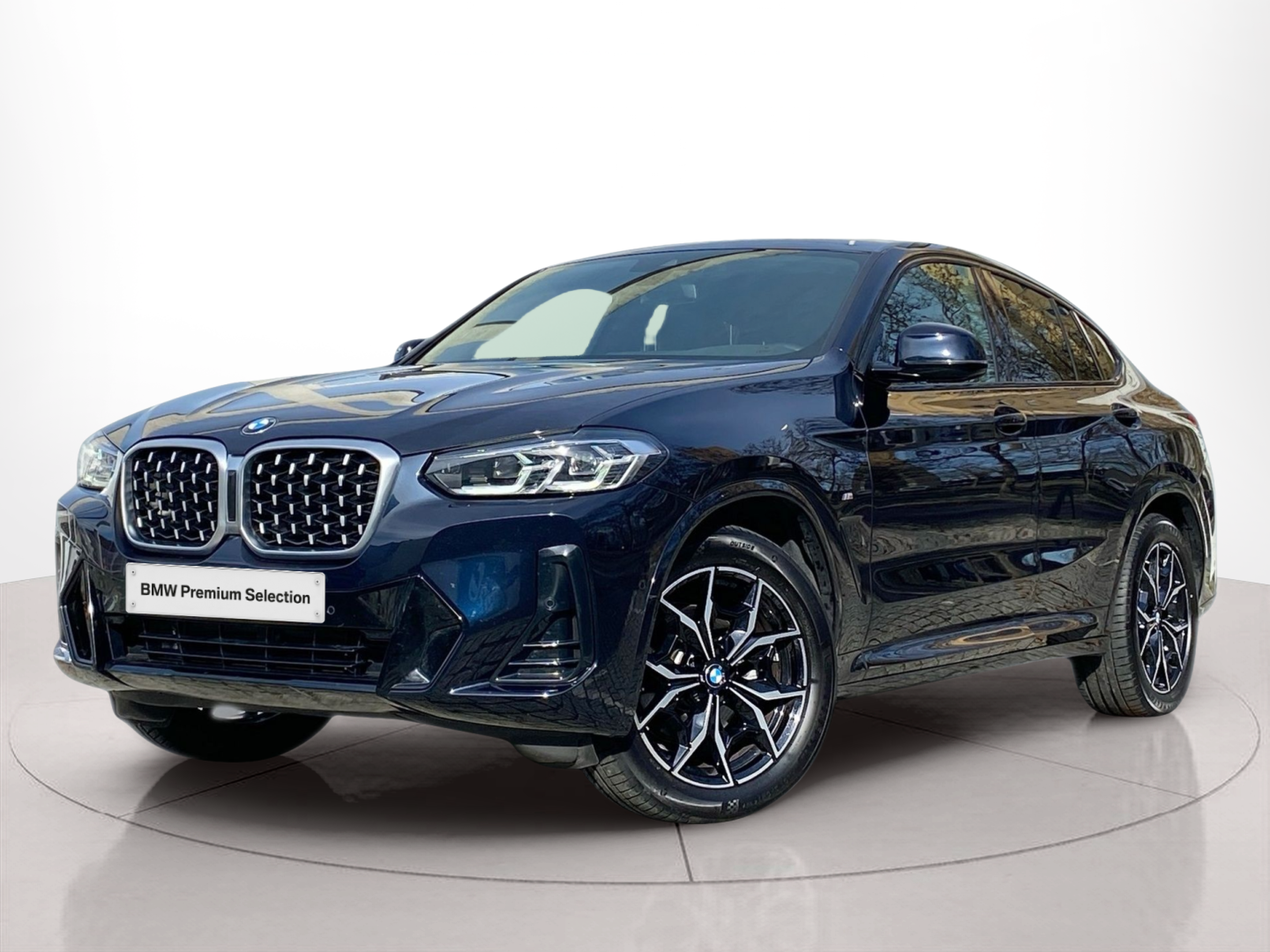 Fotos de BMW X4 xDrive20d color Negro. Año 2024. 140KW(190CV). Diesel. En concesionario Caetano Lisboa de Lisboa