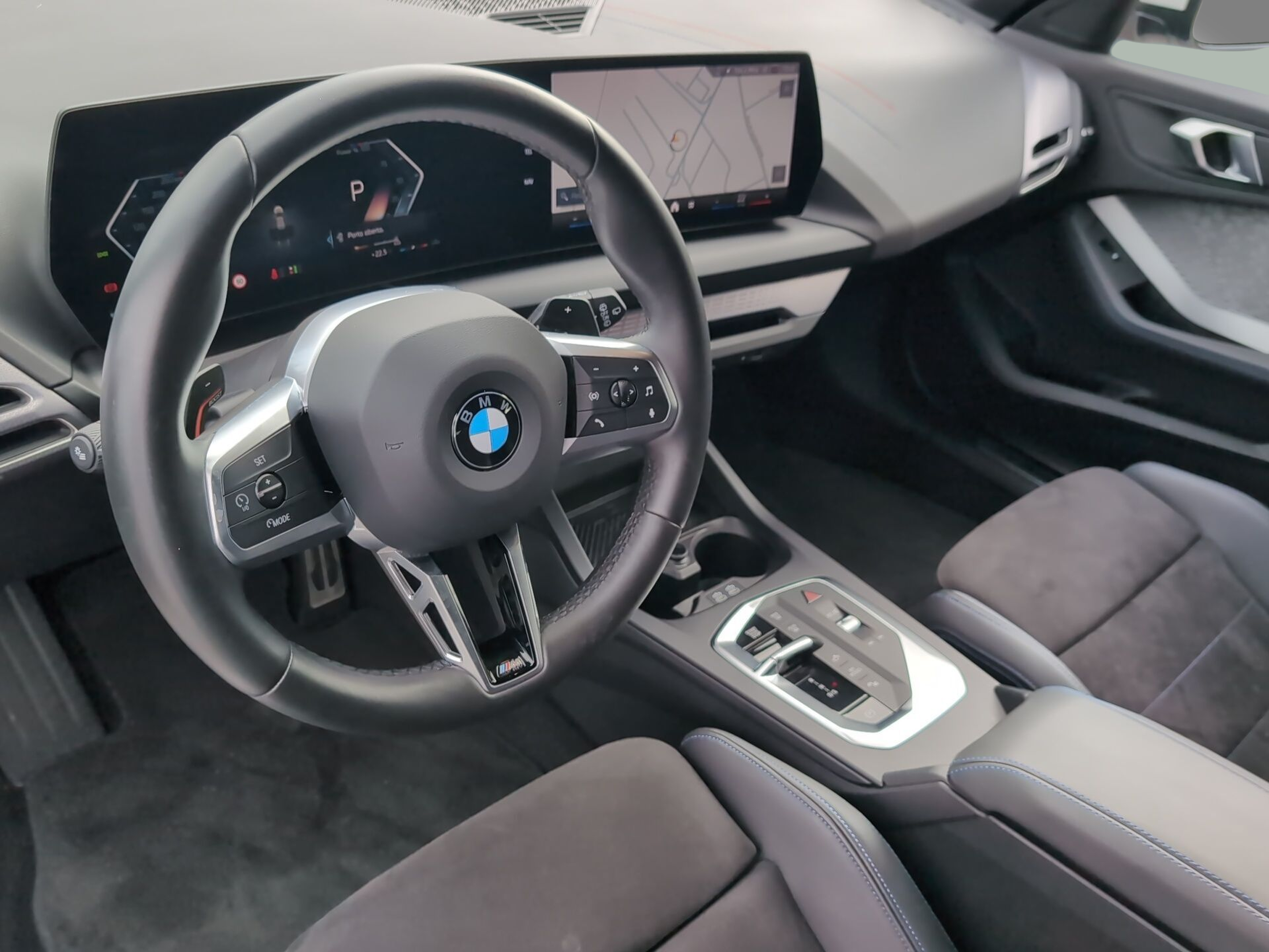 BMW Série 1 116i color Blanco. Año 2025. 90KW(122CV). Gasolina. En concesionario Caetano Baviera Aveiro de Aveiro