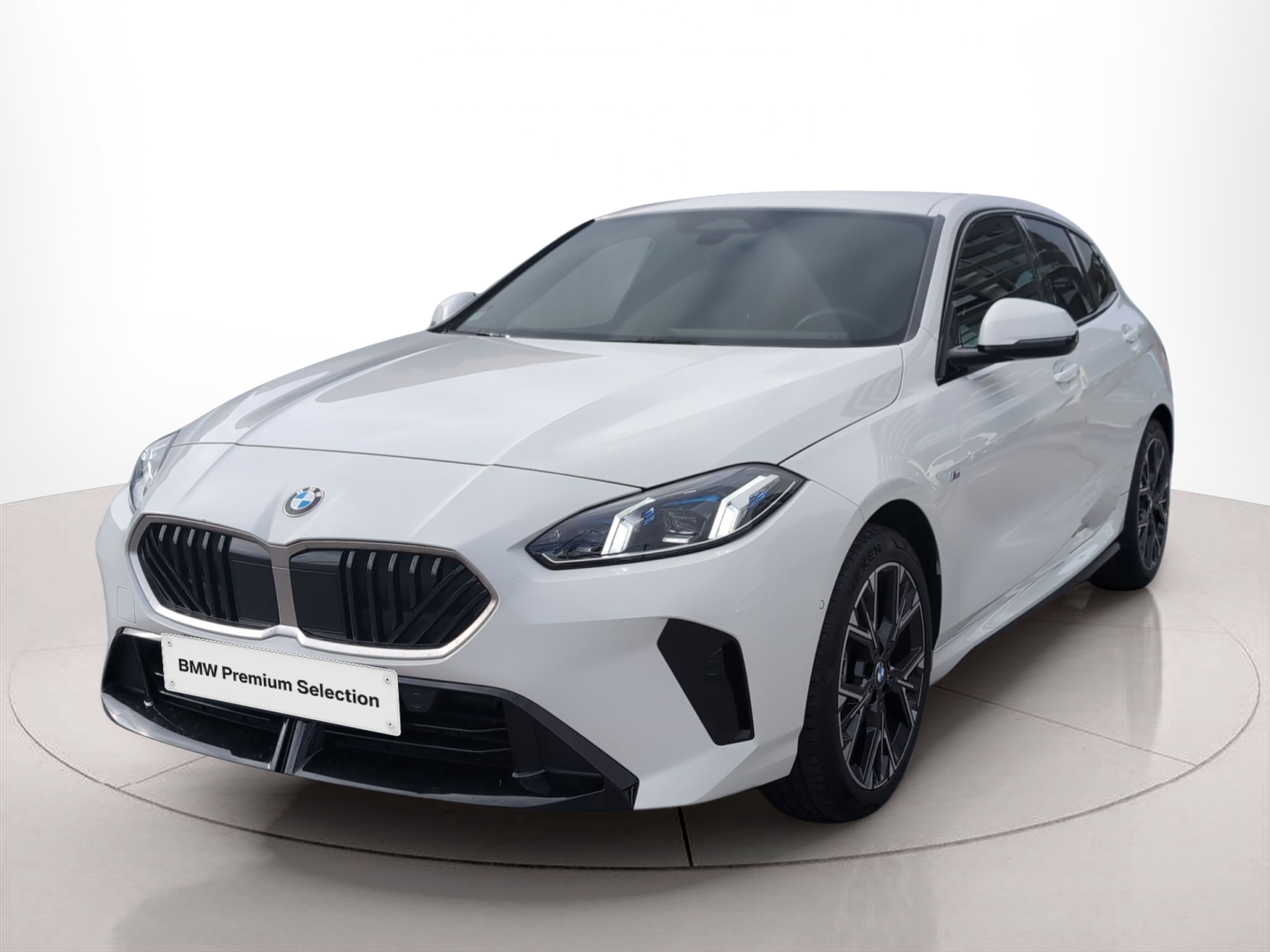 Fotos de BMW Série 1 116i color Blanco. Año 2025. 90KW(122CV). Gasolina. En concesionario Caetano Baviera Aveiro de Aveiro