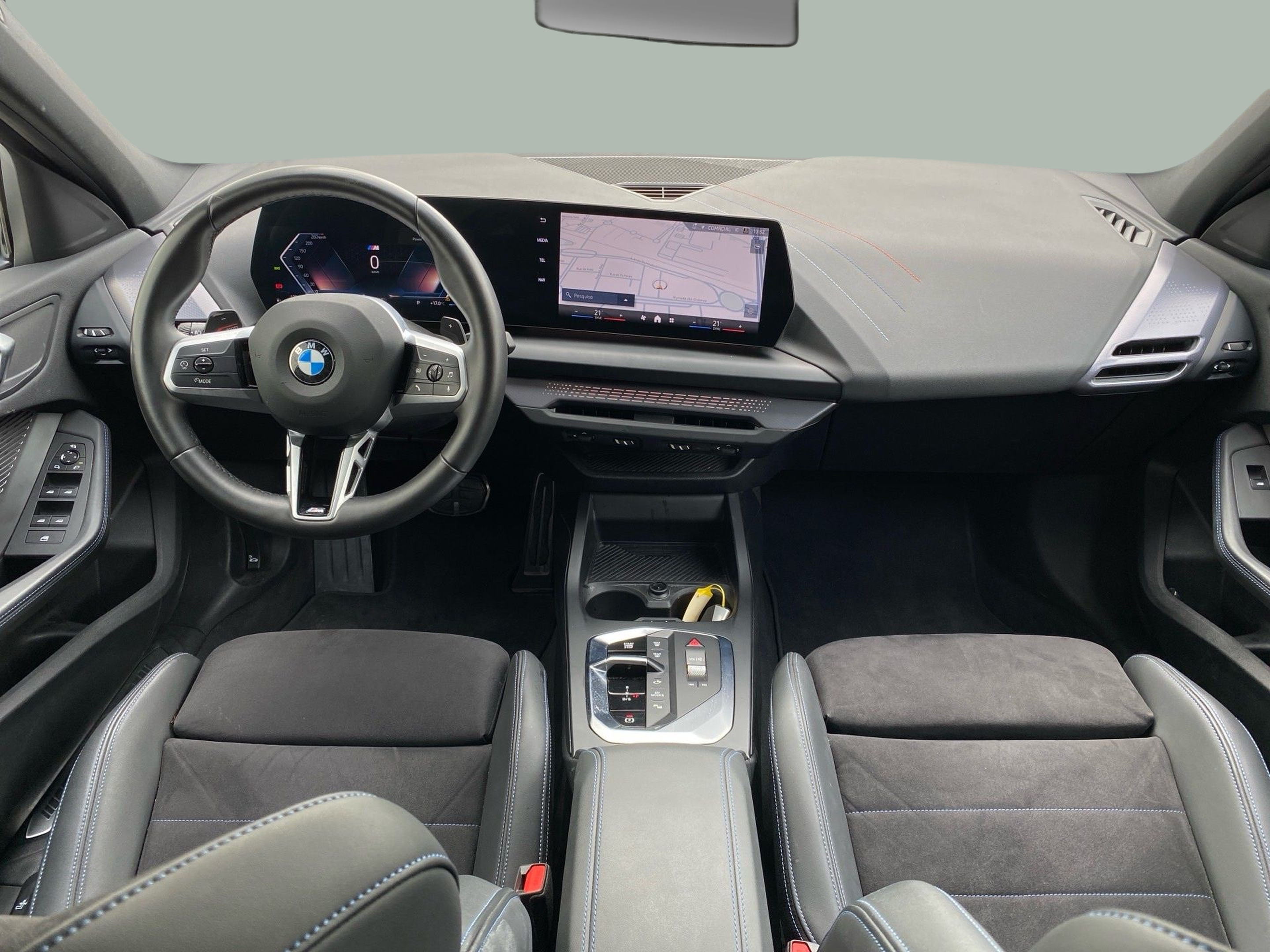 BMW Série 1 116i color Blanco. Año 2025. 90KW(122CV). Gasolina. En concesionario Caetano Baviera Lisboa de Lisboa