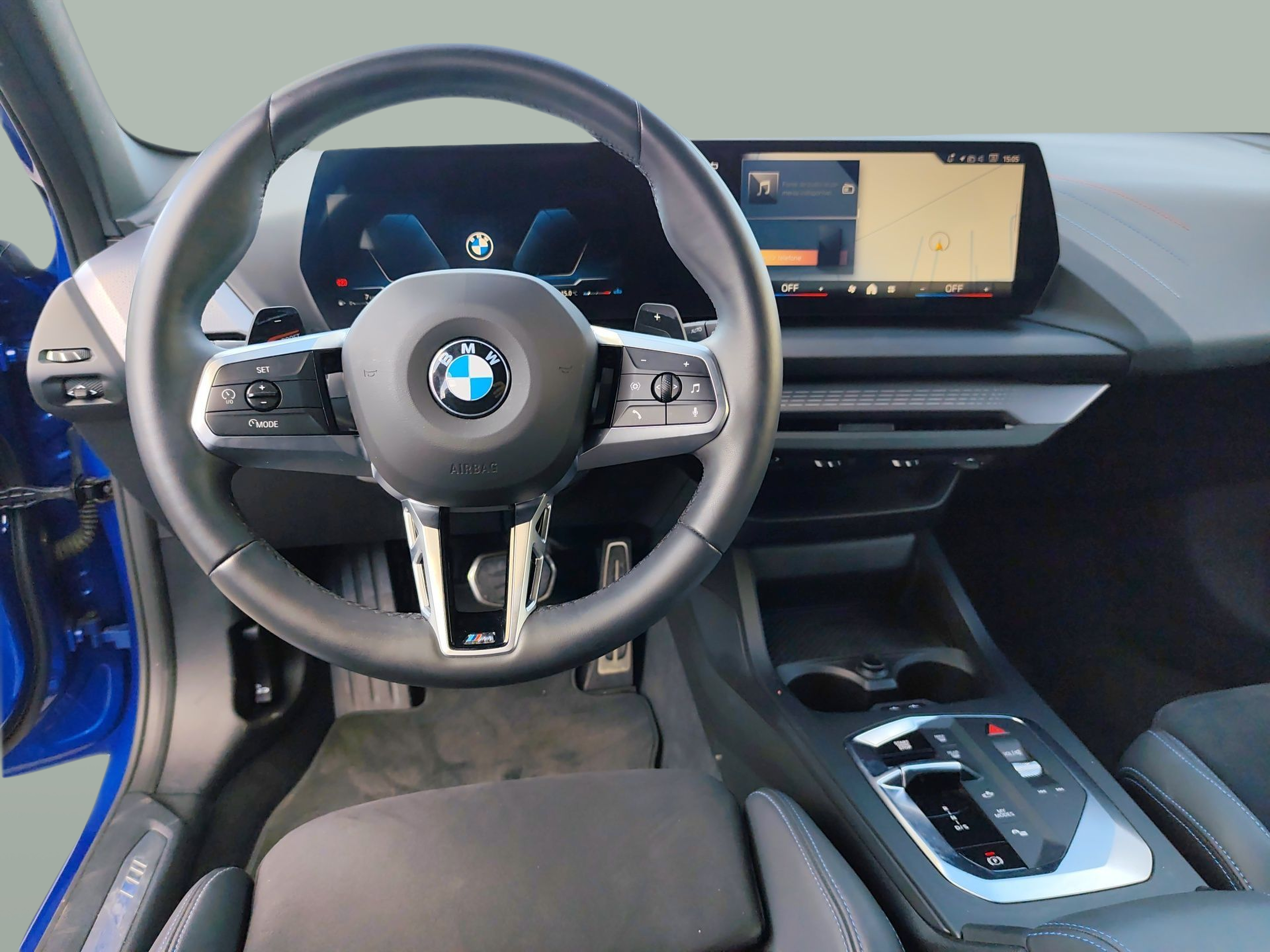 BMW Série 1 116i color Azul. Año 2025. 90KW(122CV). Gasolina. En concesionario Caetano Aveiro de Aveiro