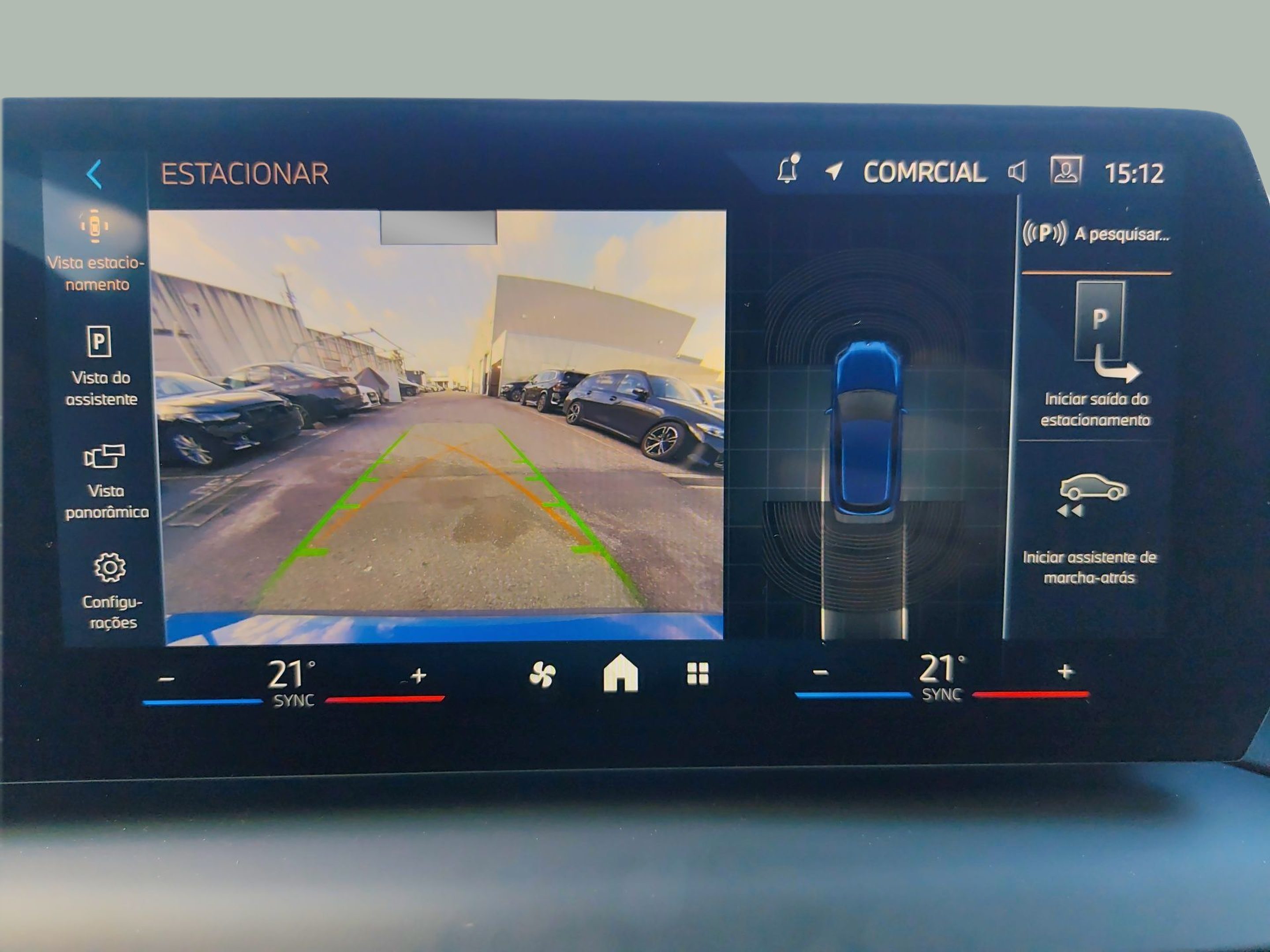 BMW Série 1 116i color Azul. Año 2025. 90KW(122CV). Gasolina. En concesionario Caetano Aveiro de Aveiro