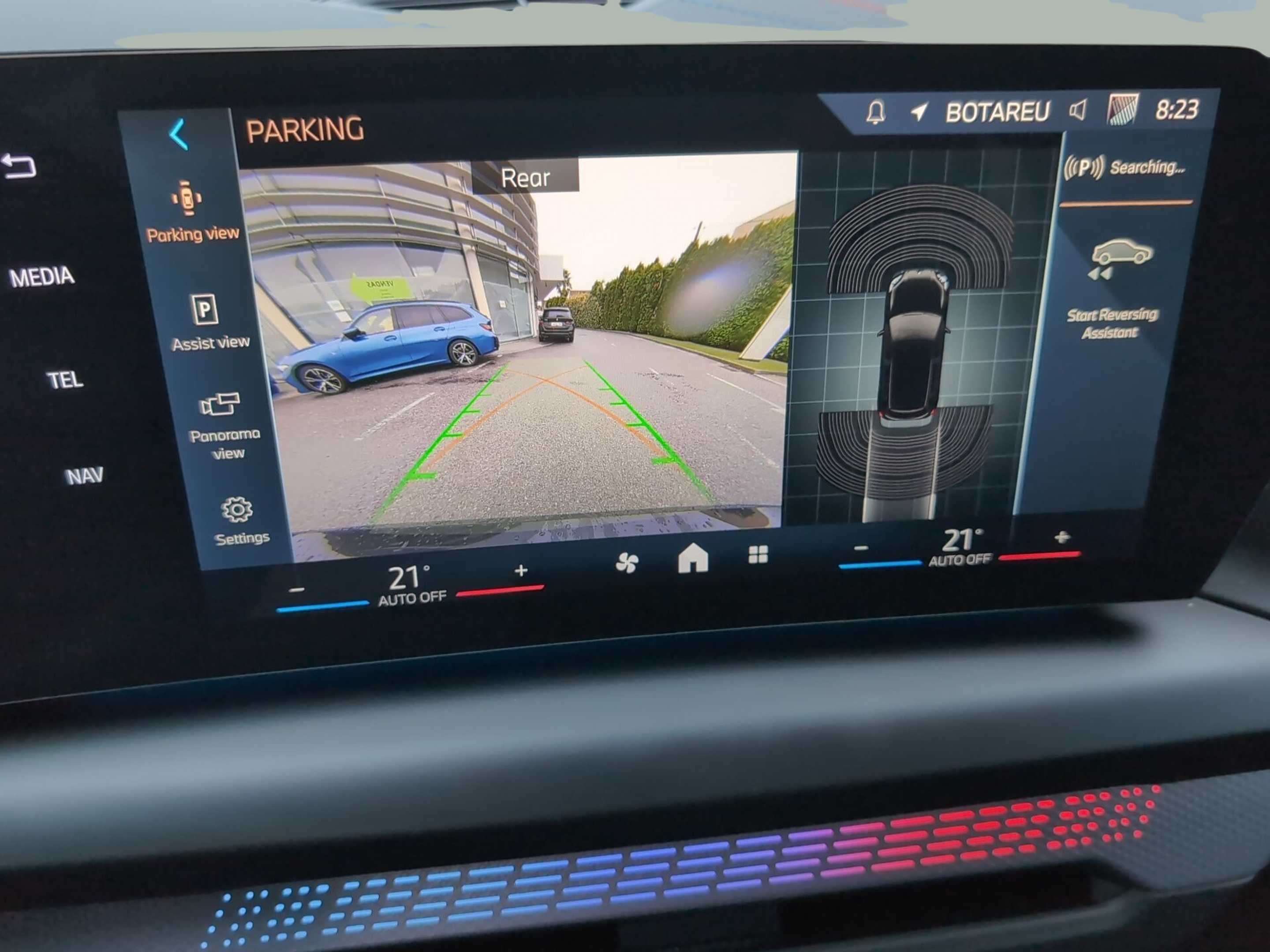 BMW Série 1 116i color Negro. Año 2025. 90KW(122CV). Gasolina. En concesionario Caetano Baviera Aveiro de Aveiro