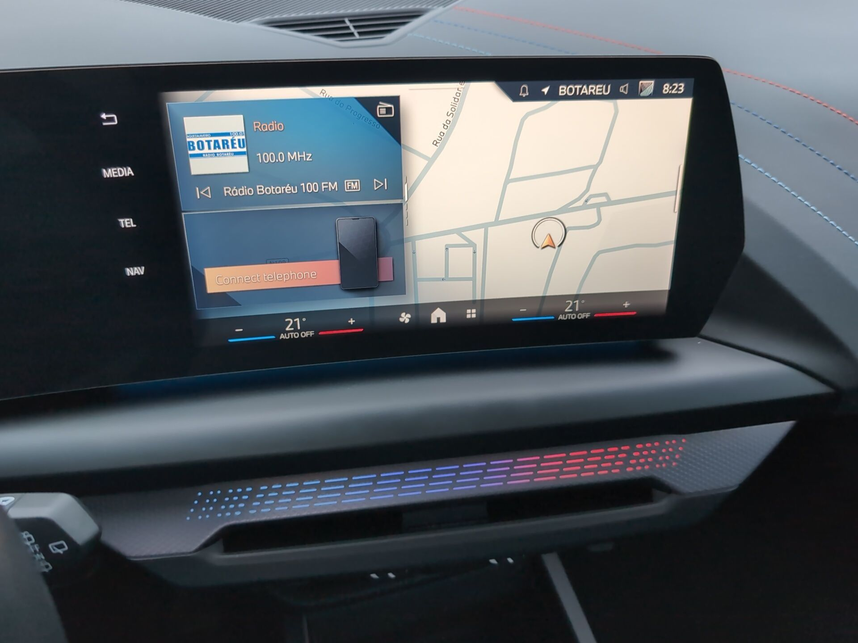 BMW Série 1 116i color Negro. Año 2025. 90KW(122CV). Gasolina. En concesionario Caetano Baviera Aveiro de Aveiro