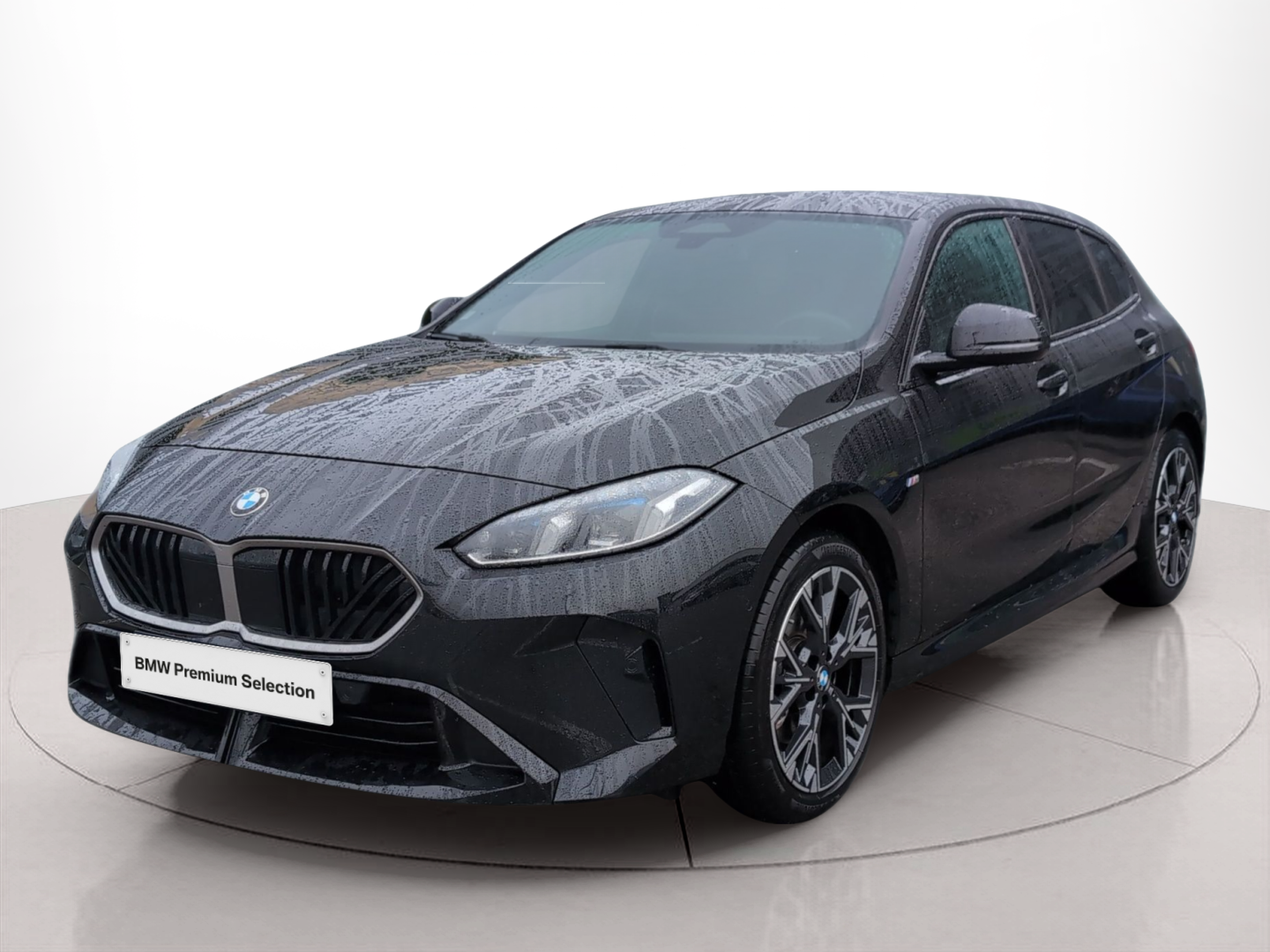 BMW Série 1 116i color Negro. Año 2025. 90KW(122CV). Gasolina. En concesionario Caetano Baviera Aveiro de Aveiro