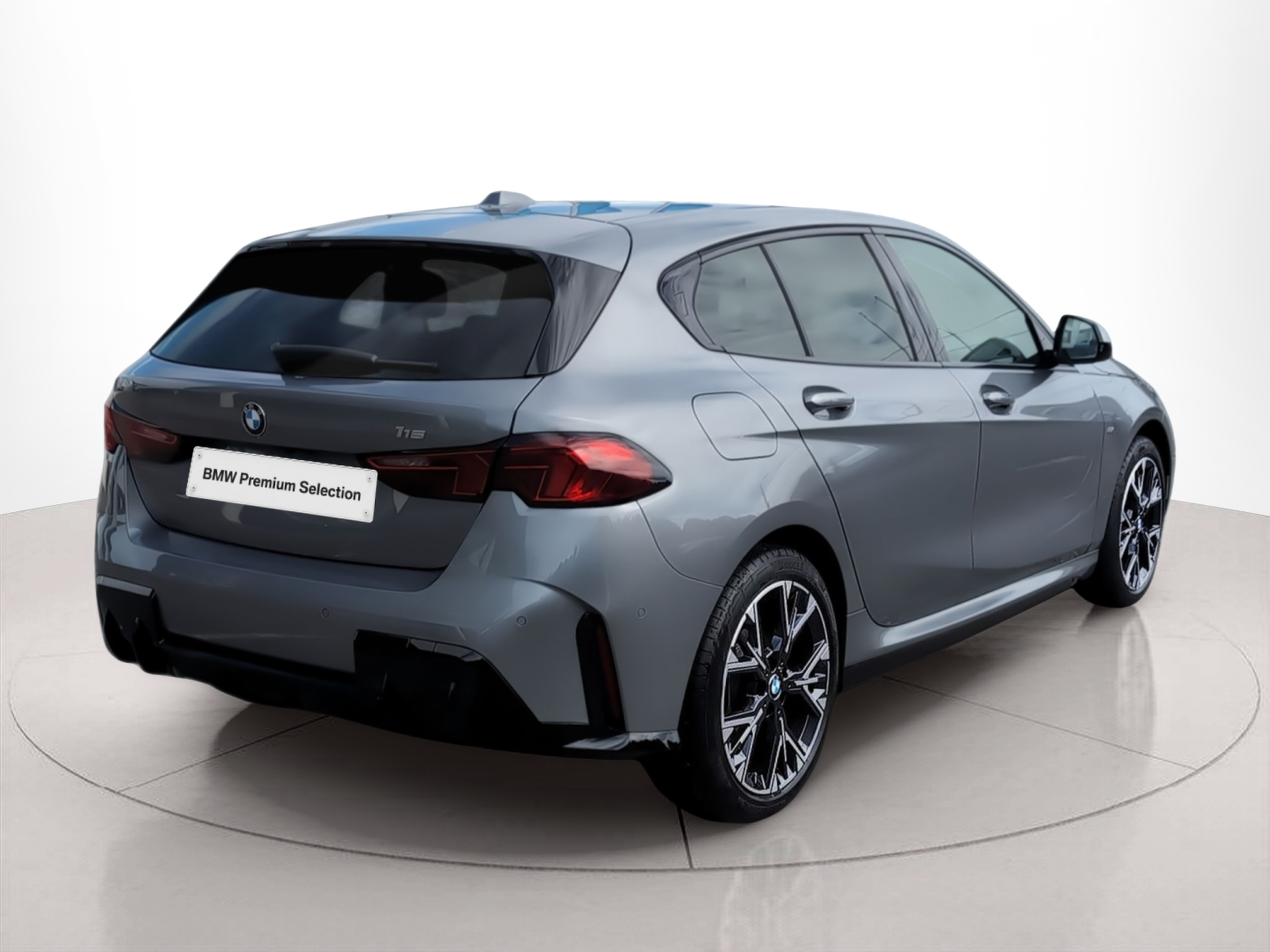 BMW Série 1 116i color Gris. Año 2025. 90KW(122CV). Gasolina. En concesionario Caetano Aveiro de Aveiro