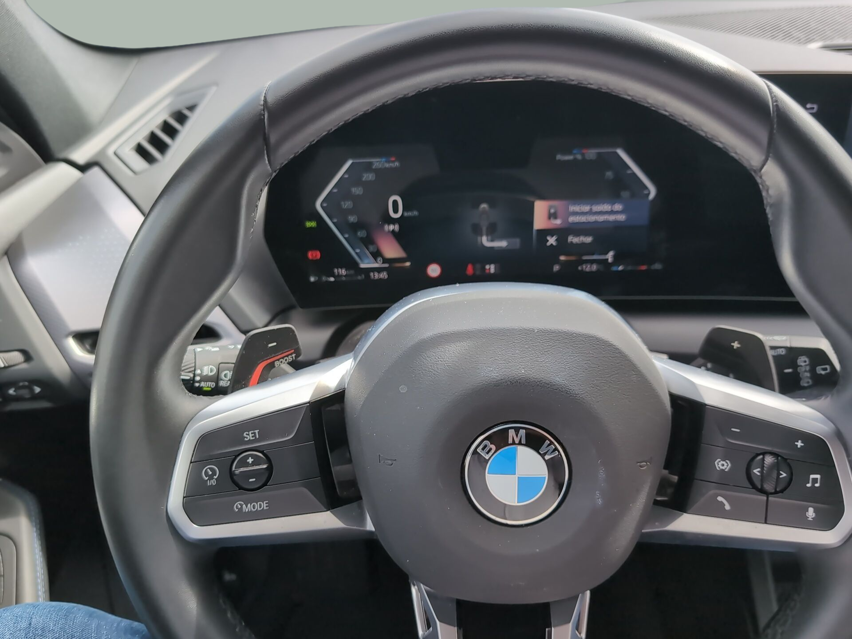 BMW Série 1 116i color Gris. Año 2025. 90KW(122CV). Gasolina. En concesionario Caetano Aveiro de Aveiro