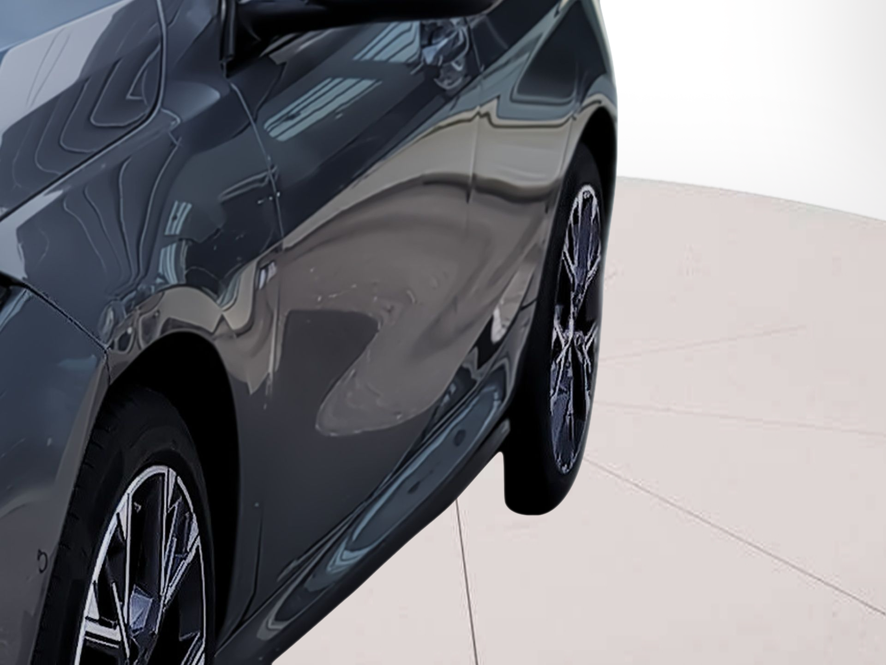 BMW Série 1 116i color Gris. Año 2025. 90KW(122CV). Gasolina. En concesionario Caetano Aveiro de Aveiro