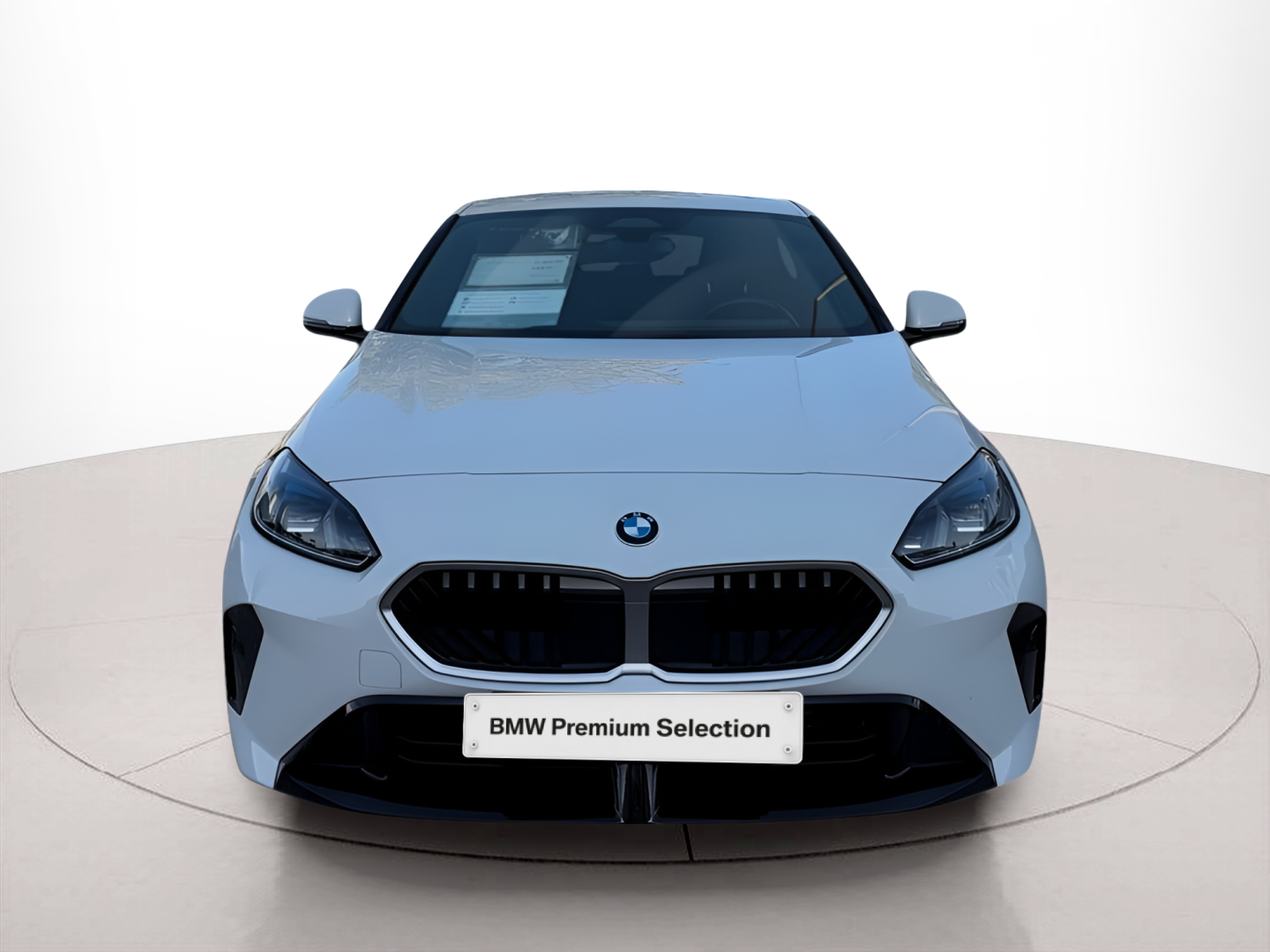 Fotos de BMW Série 1 116i color Blanco. Año 2025. 90KW(122CV). Gasolina. En concesionario Caetano Baviera Faro de Faro