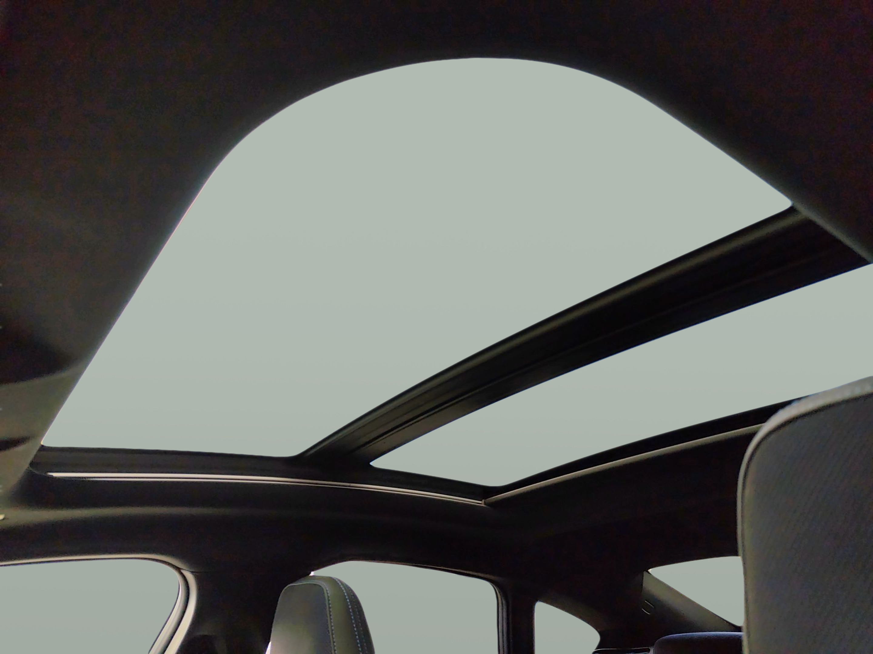 BMW Série 2 220d Gran Coupé color Azul. Año 2024. 125KW(170CV). Gasolina. En concesionario Caetano Aveiro de Aveiro