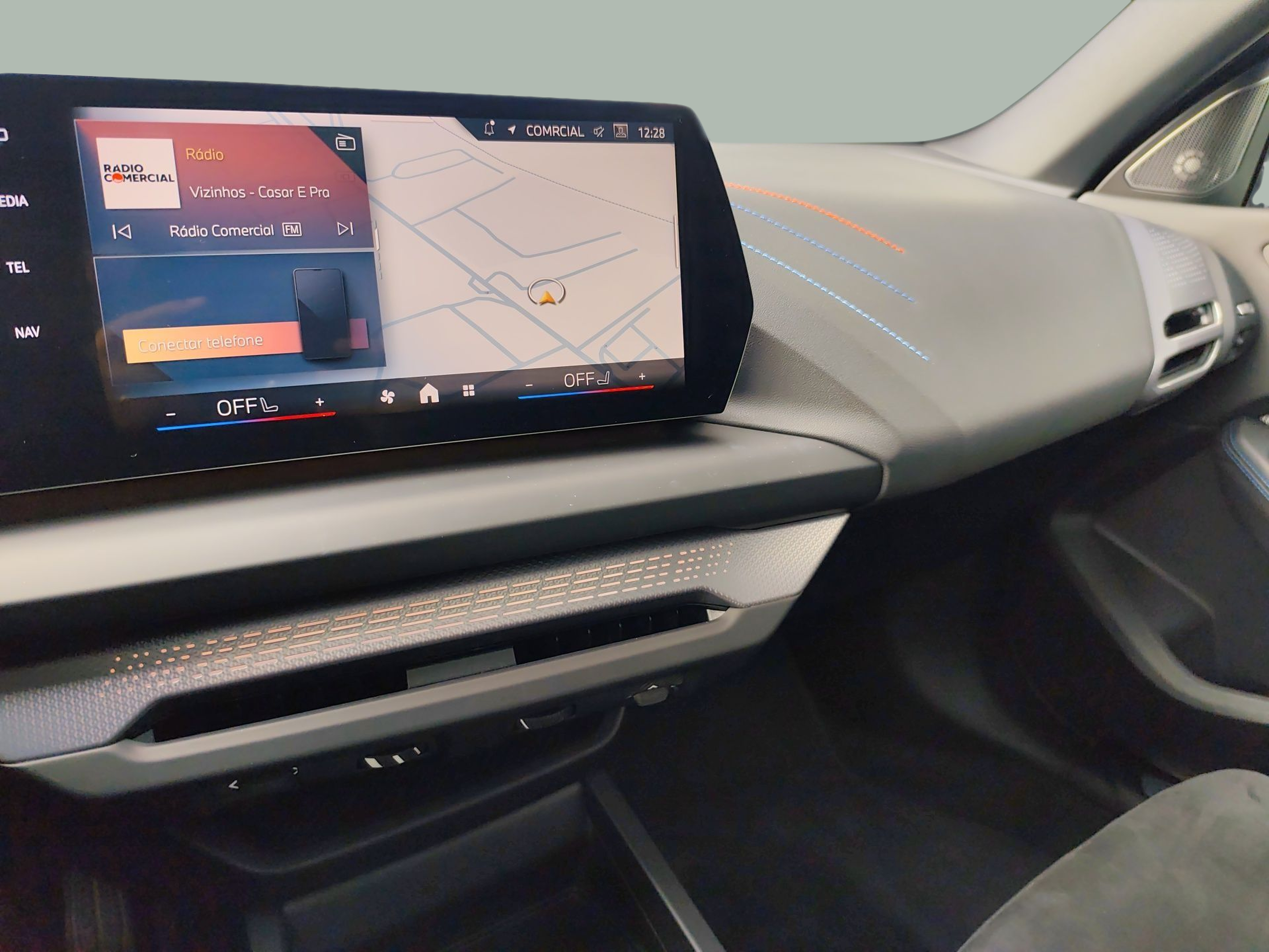 BMW Série 2 220d Gran Coupé color Azul. Año 2024. 125KW(170CV). Gasolina. En concesionario Caetano Aveiro de Aveiro