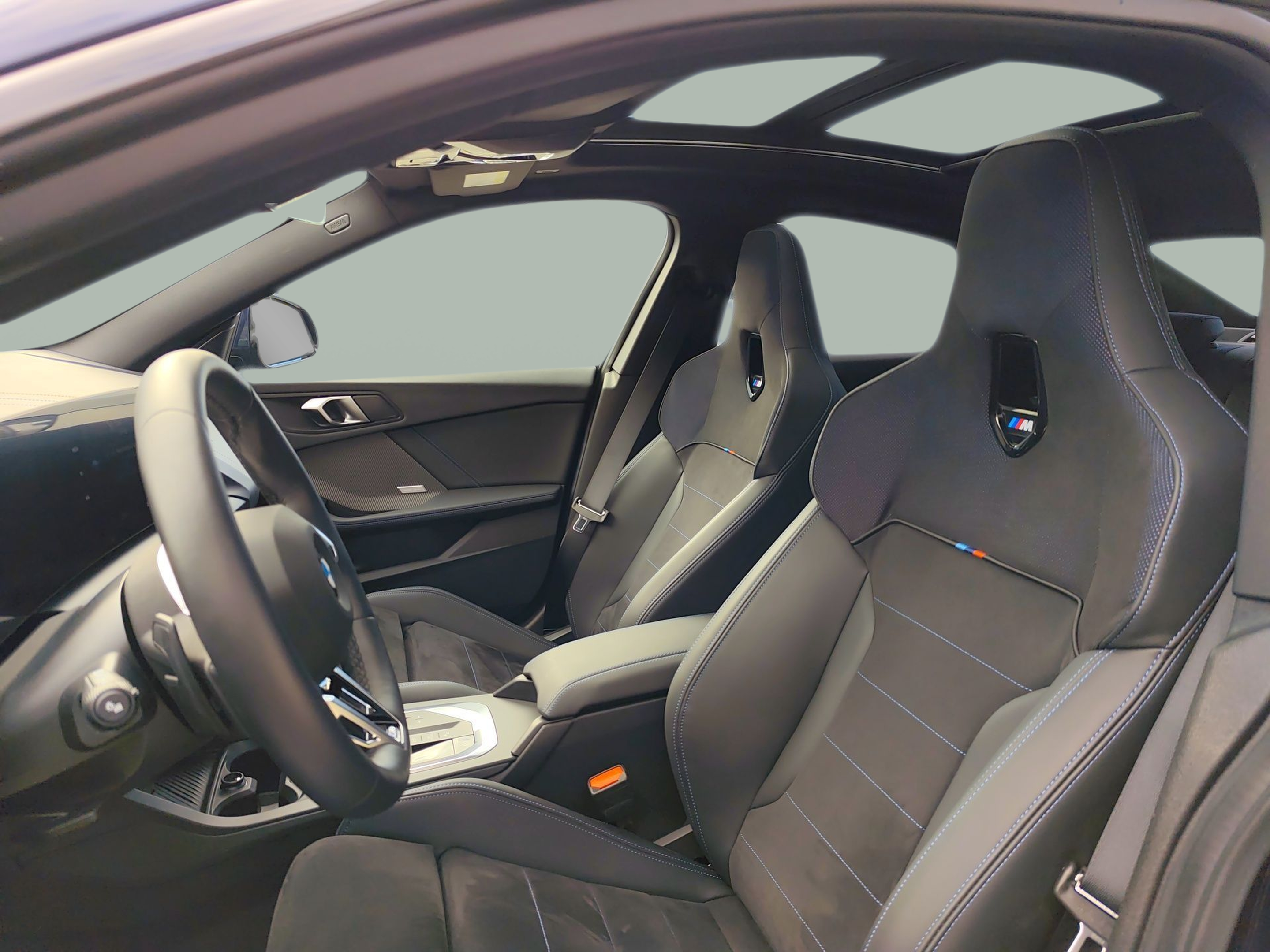 BMW Série 2 220d Gran Coupé color Azul. Año 2024. 125KW(170CV). Gasolina. En concesionario Caetano Aveiro de Aveiro